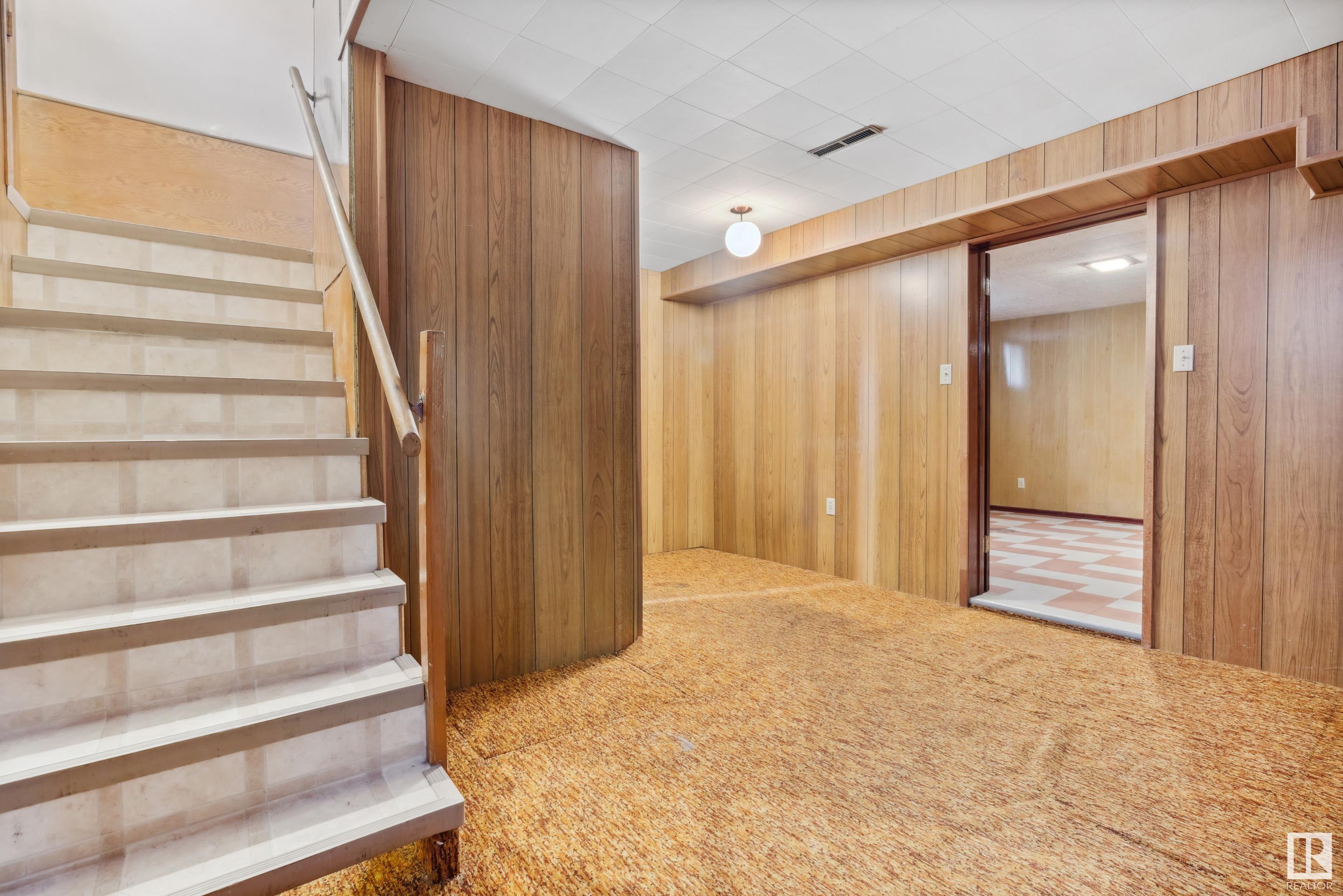      7704 97 AV NW , Edmonton,  ,T6C 2B5 ;  Listing Number: MLS E4420792