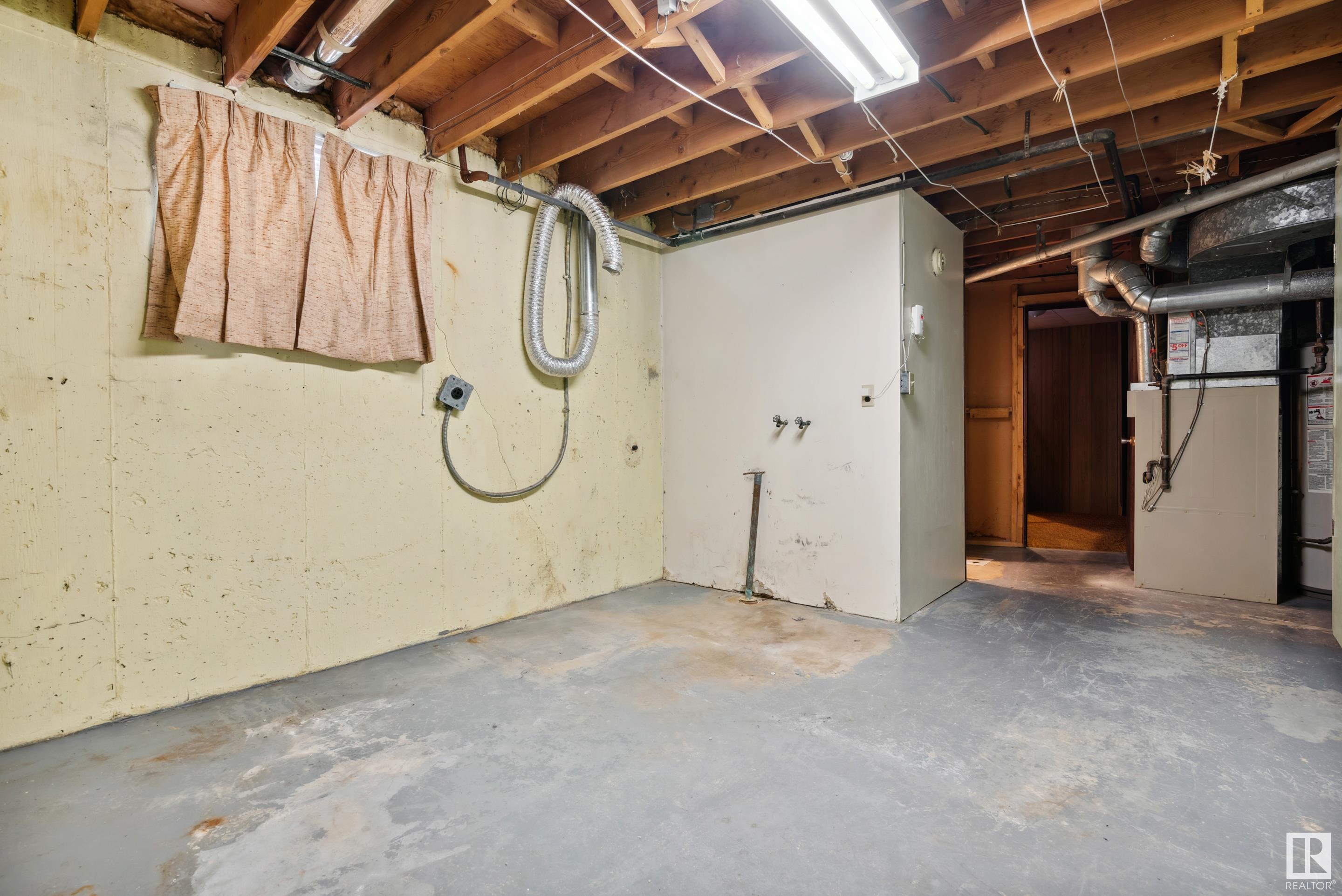      7704 97 AV NW , Edmonton,  ,T6C 2B5 ;  Listing Number: MLS E4420792