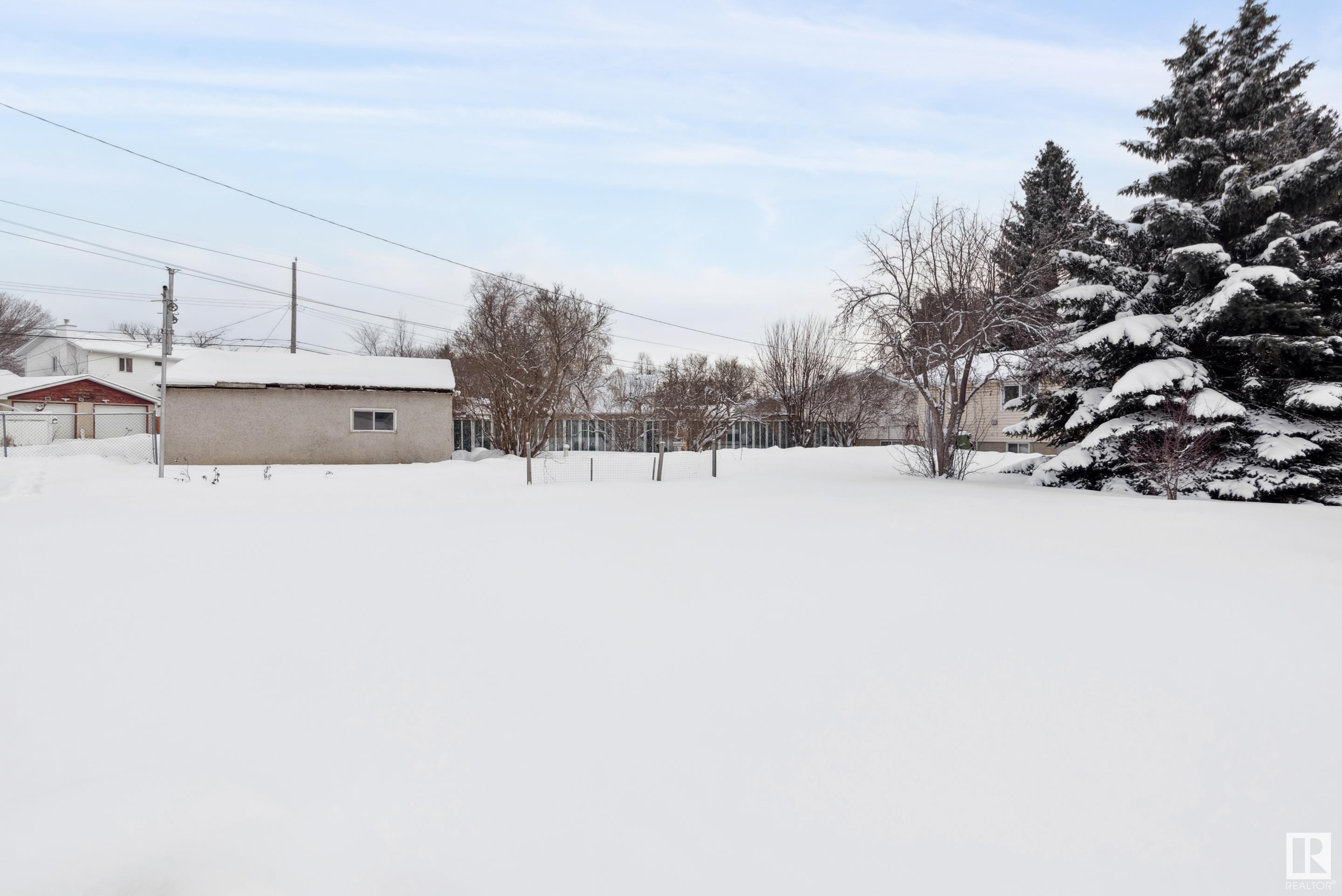      7704 97 AV NW , Edmonton,  ,T6C 2B5 ;  Listing Number: MLS E4420792