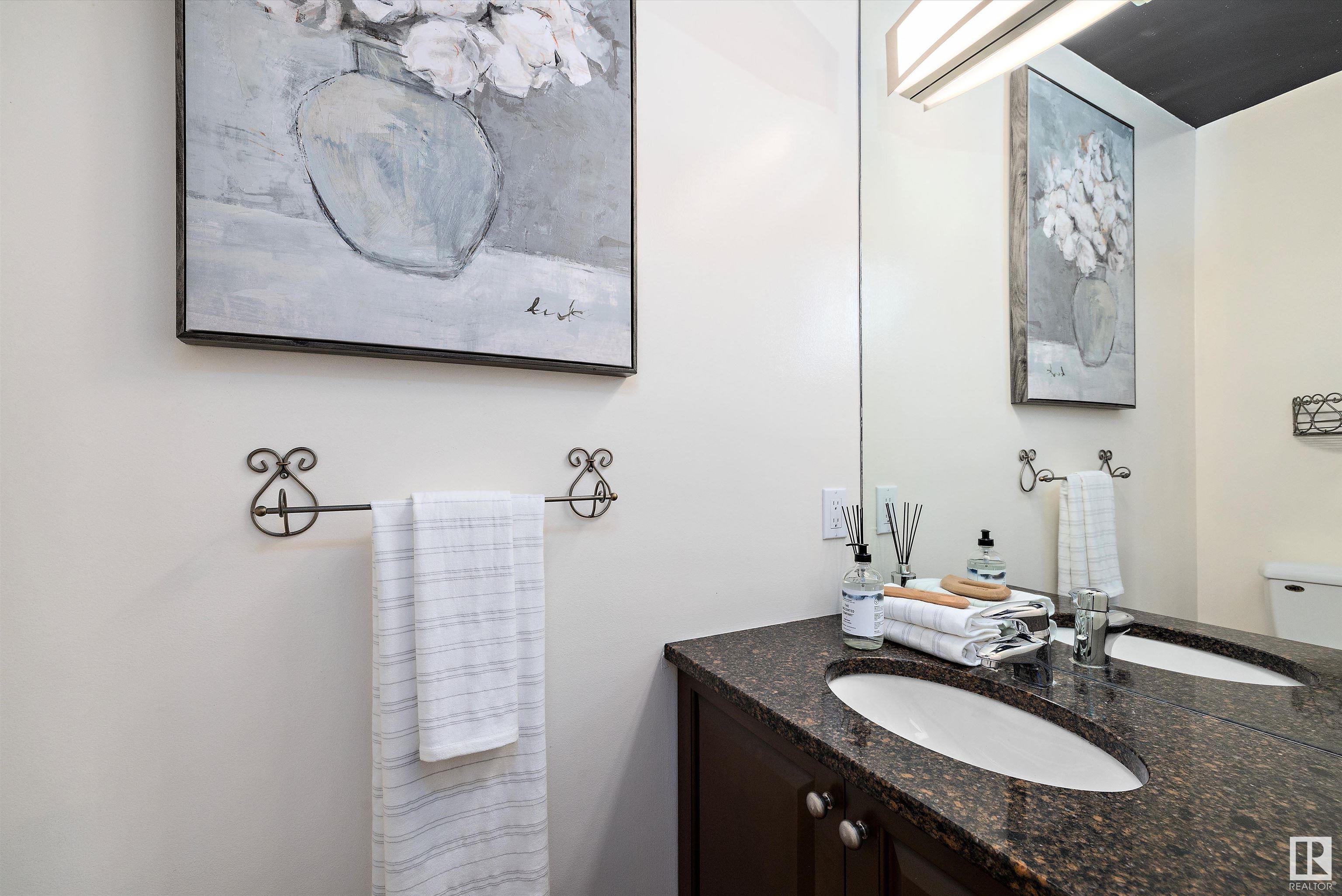      4615 25 AV NW , Edmonton,  ,T6L 3X6 ;  Listing Number: MLS E4420796