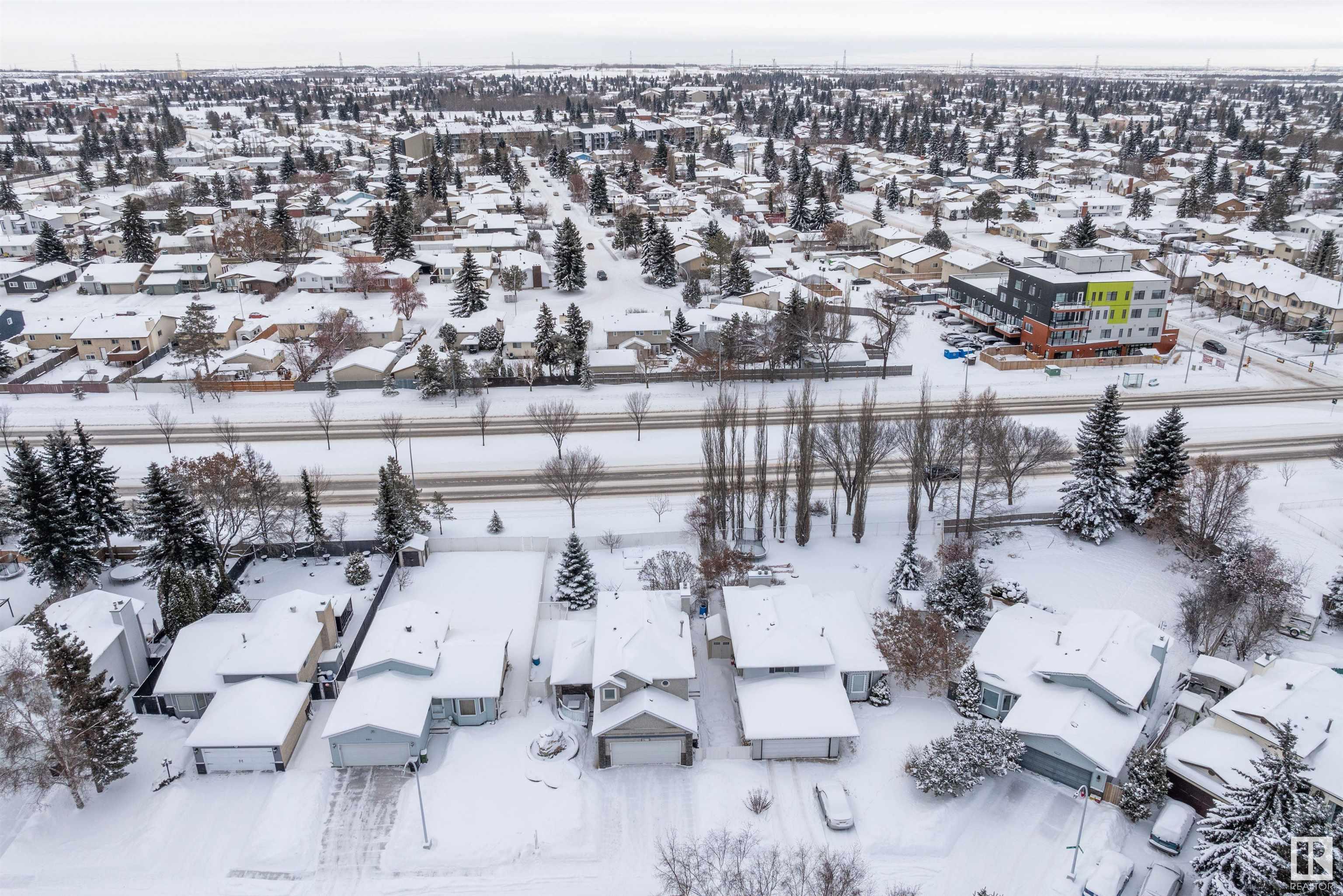      4615 25 AV NW , Edmonton,  ,T6L 3X6 ;  Listing Number: MLS E4420796