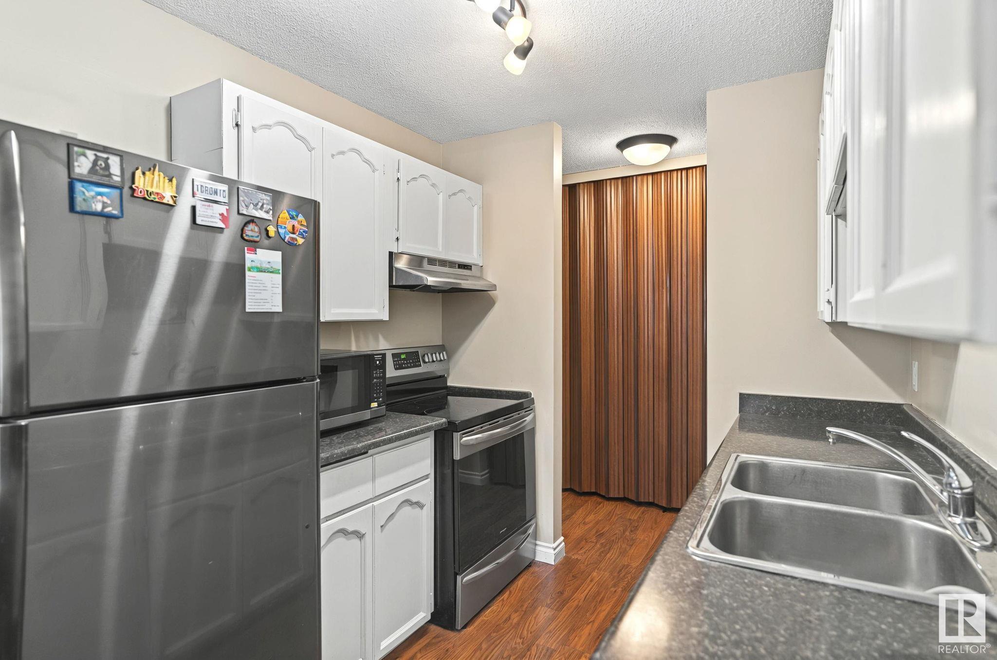      #203 11308 108 AV NW , Edmonton,  ,T5H 1B6 ;  Listing Number: MLS E4420799