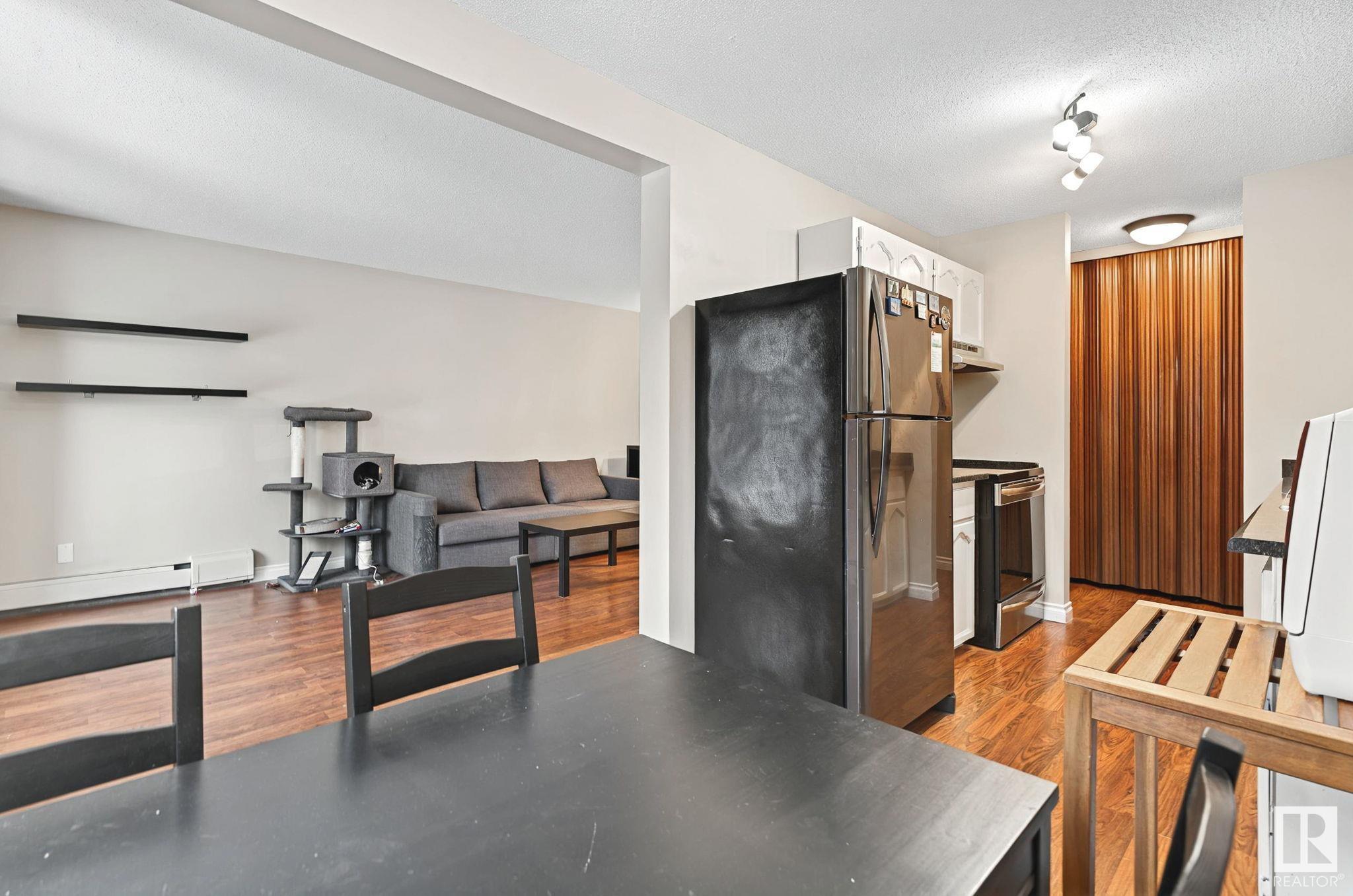      #203 11308 108 AV NW , Edmonton,  ,T5H 1B6 ;  Listing Number: MLS E4420799