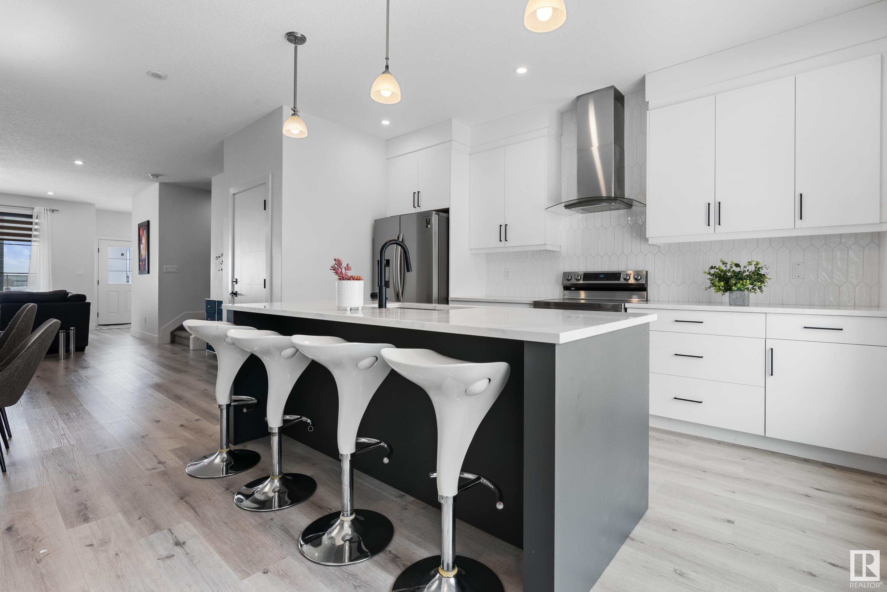     14 MEADOWVIEW WY , Leduc,  ,T9E 1M2 ;  Listing Number: MLS E4420802