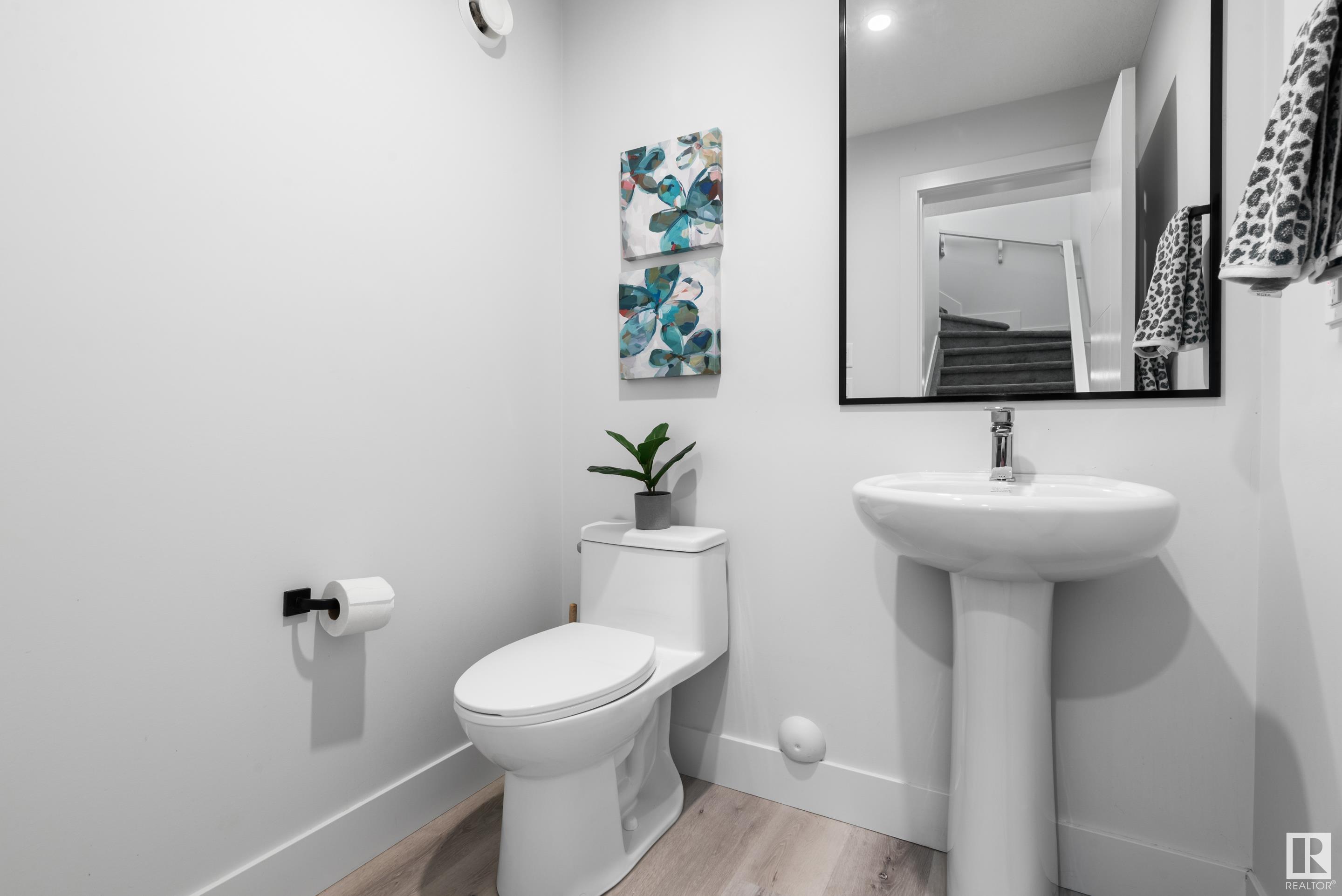      14 MEADOWVIEW WY , Leduc,  ,T9E 1M2 ;  Listing Number: MLS E4420802