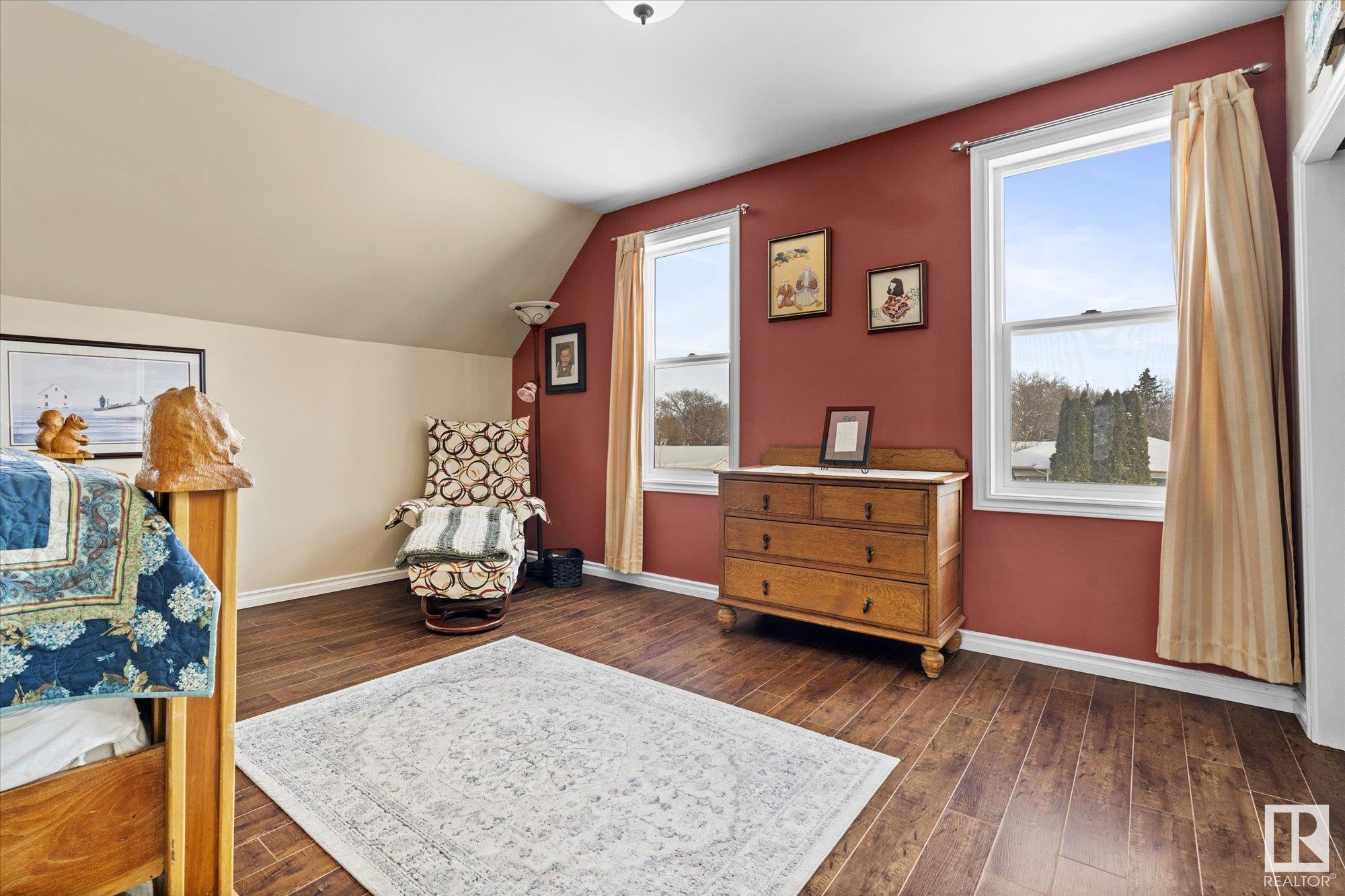      12026 54 ST NW , Edmonton,  ,T5W 3N3 ;  Listing Number: MLS E4420803