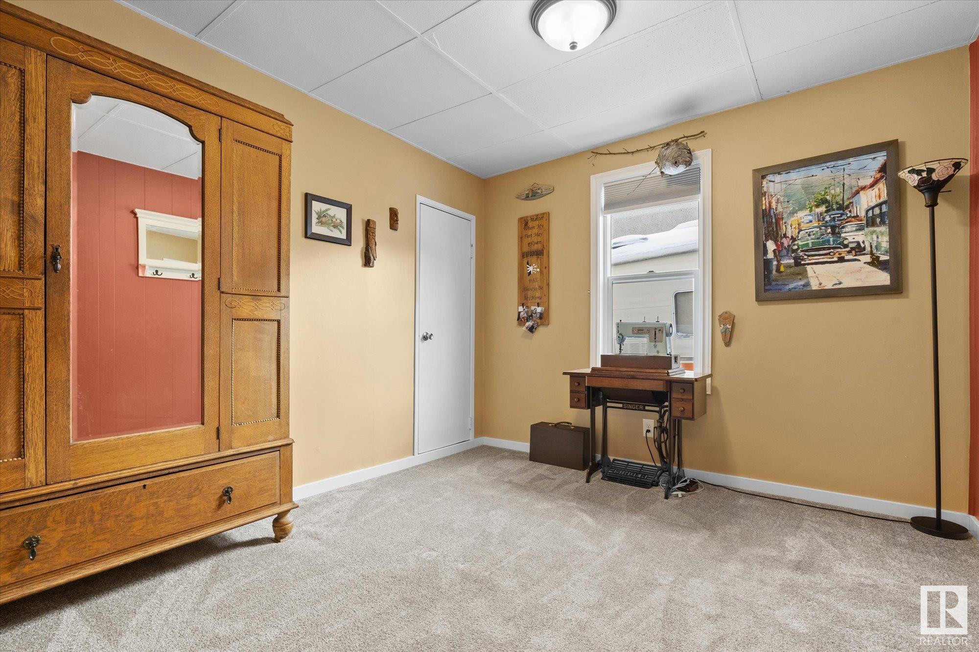      12026 54 ST NW , Edmonton,  ,T5W 3N3 ;  Listing Number: MLS E4420803