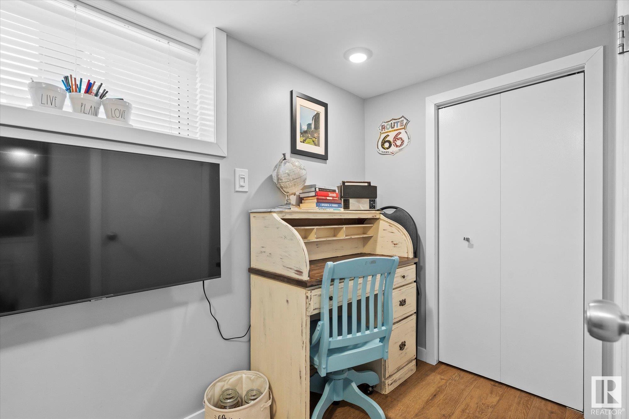      12026 54 ST NW , Edmonton,  ,T5W 3N3 ;  Listing Number: MLS E4420803