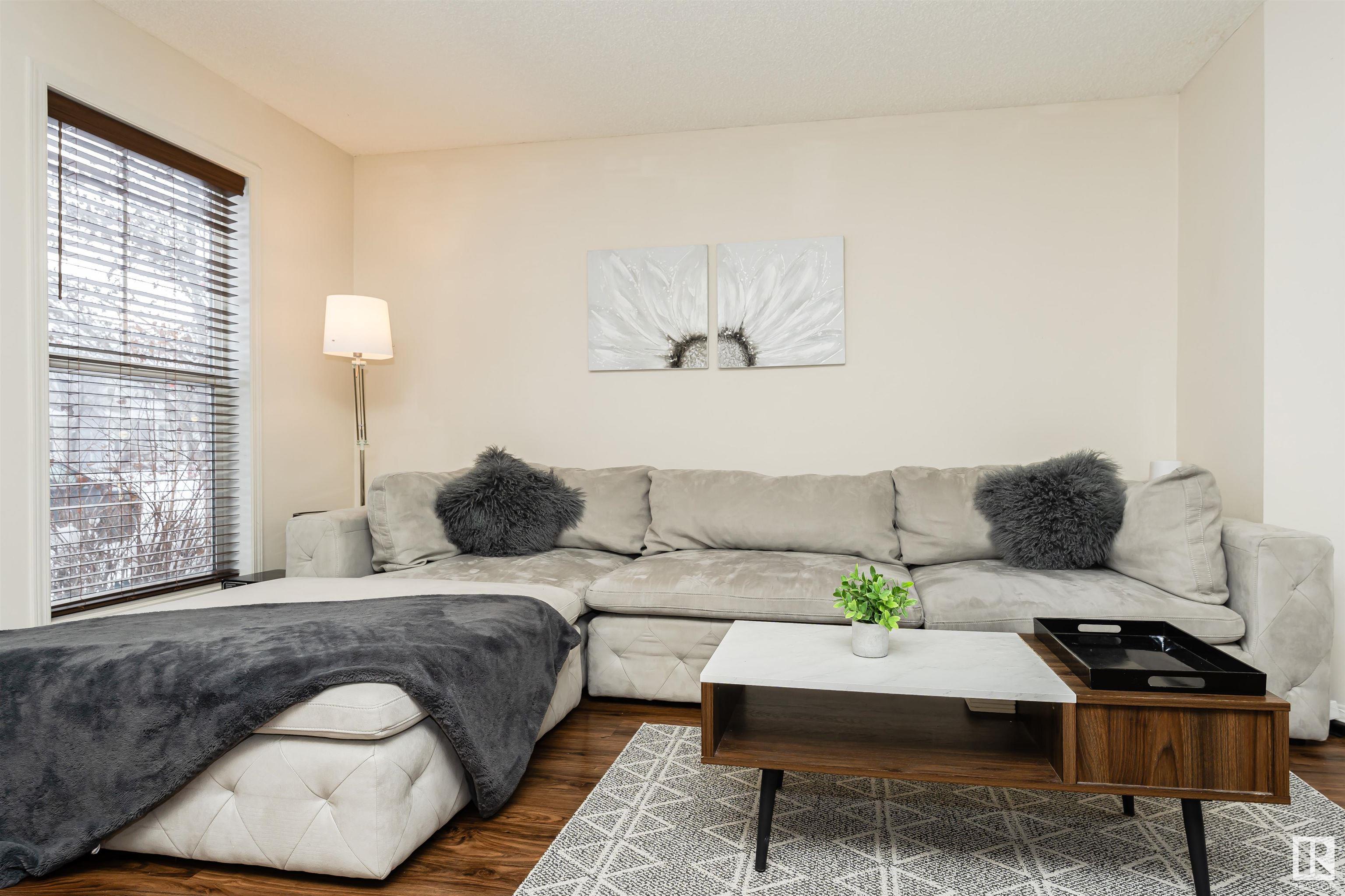      1118 76 ST SW SW , Edmonton,  ,T6X 1M8 ;  Listing Number: MLS E4420805