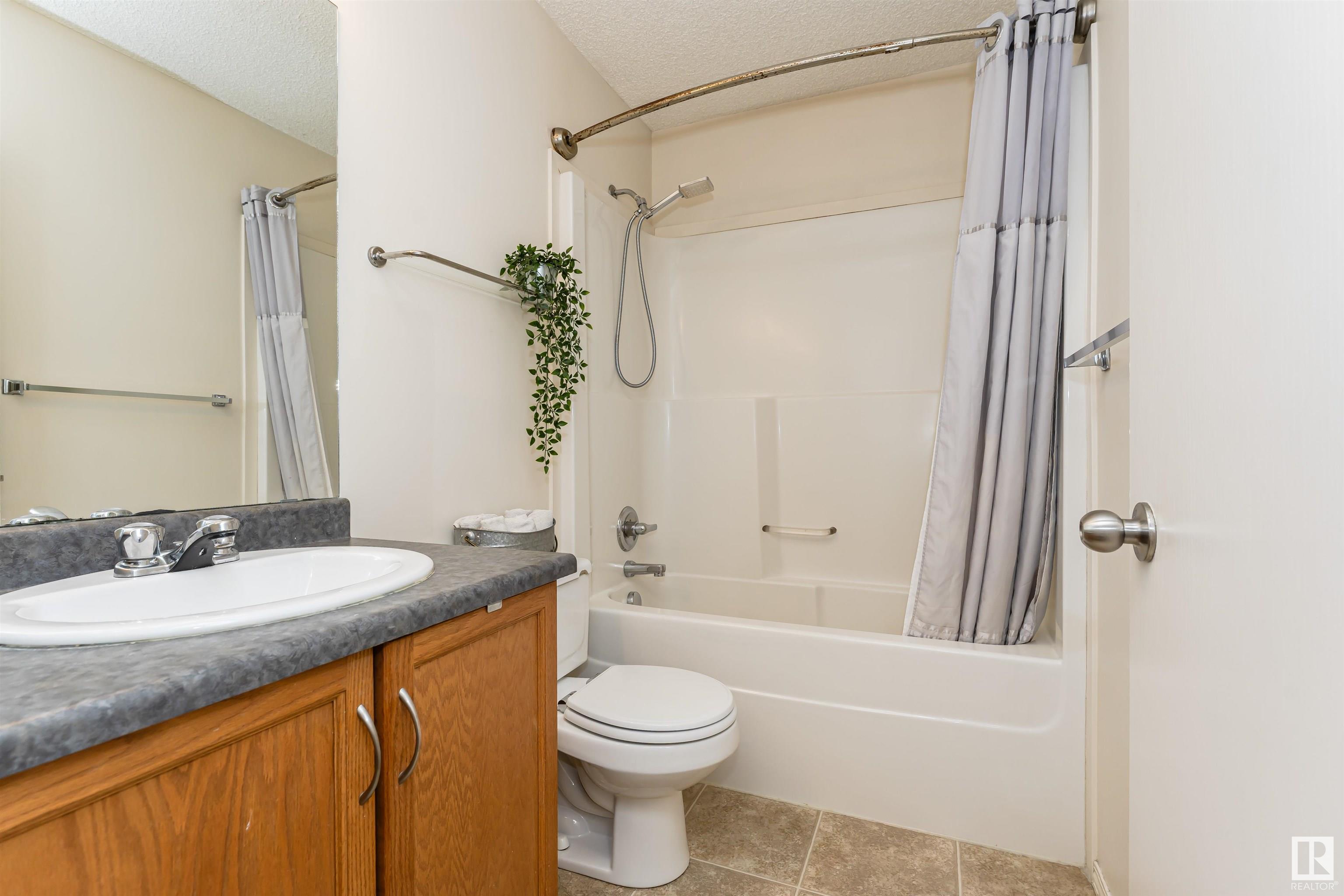      1118 76 ST SW SW , Edmonton,  ,T6X 1M8 ;  Listing Number: MLS E4420805