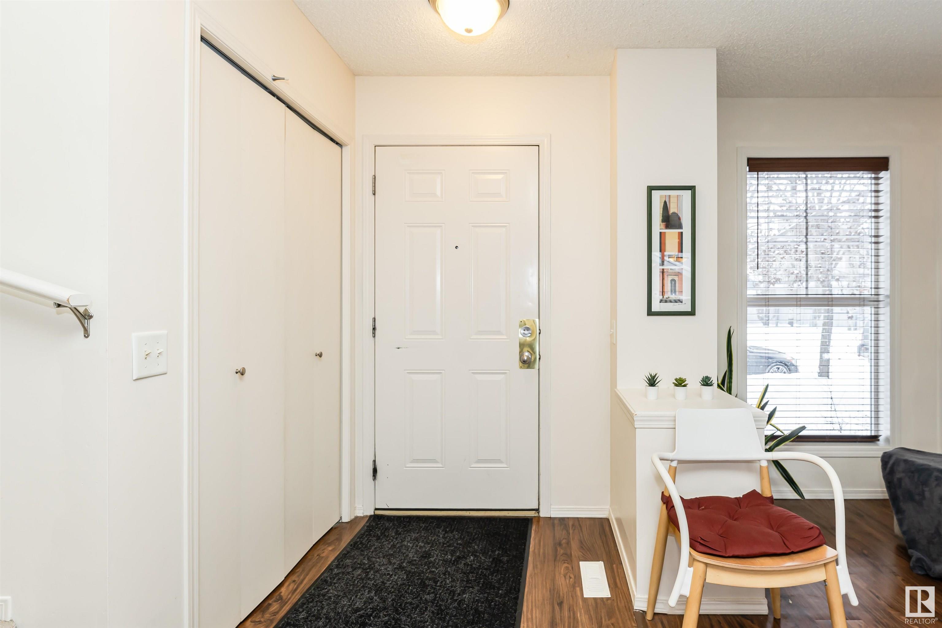      1118 76 ST SW SW , Edmonton,  ,T6X 1M8 ;  Listing Number: MLS E4420805