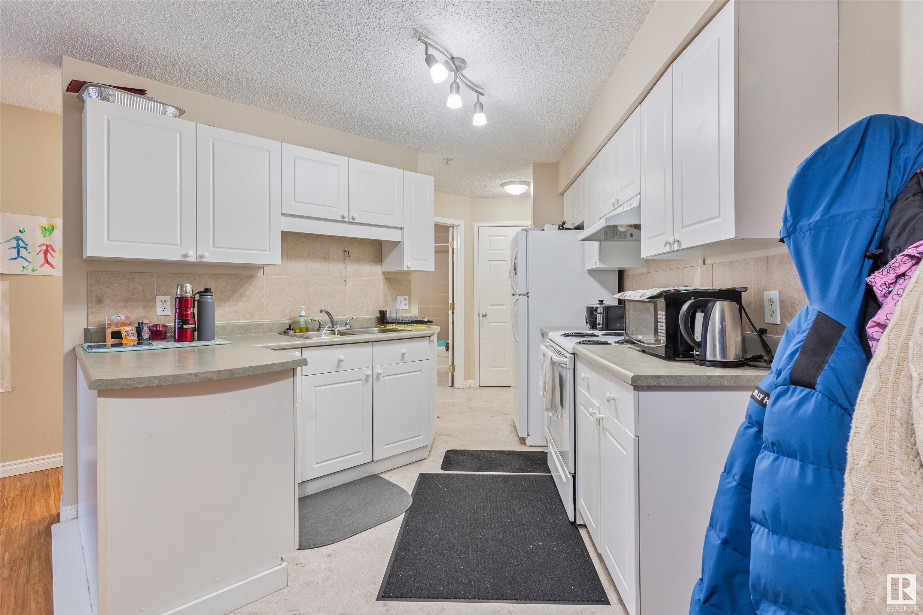      #202 12110 119 Avenue NW , Edmonton,  ,T5L 5G9 ;  Listing Number: MLS E4420809