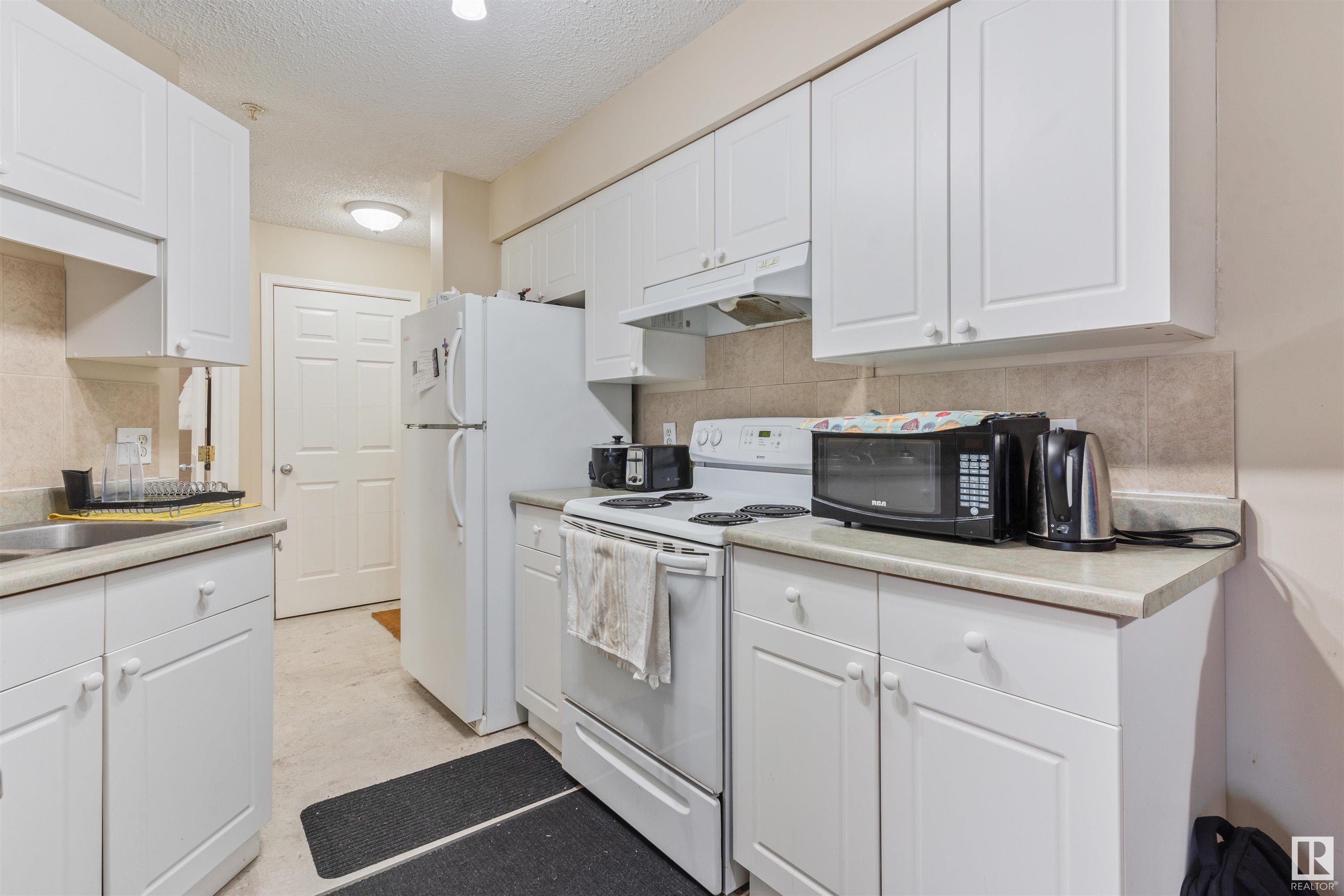      #202 12110 119 Avenue NW , Edmonton,  ,T5L 5G9 ;  Listing Number: MLS E4420809