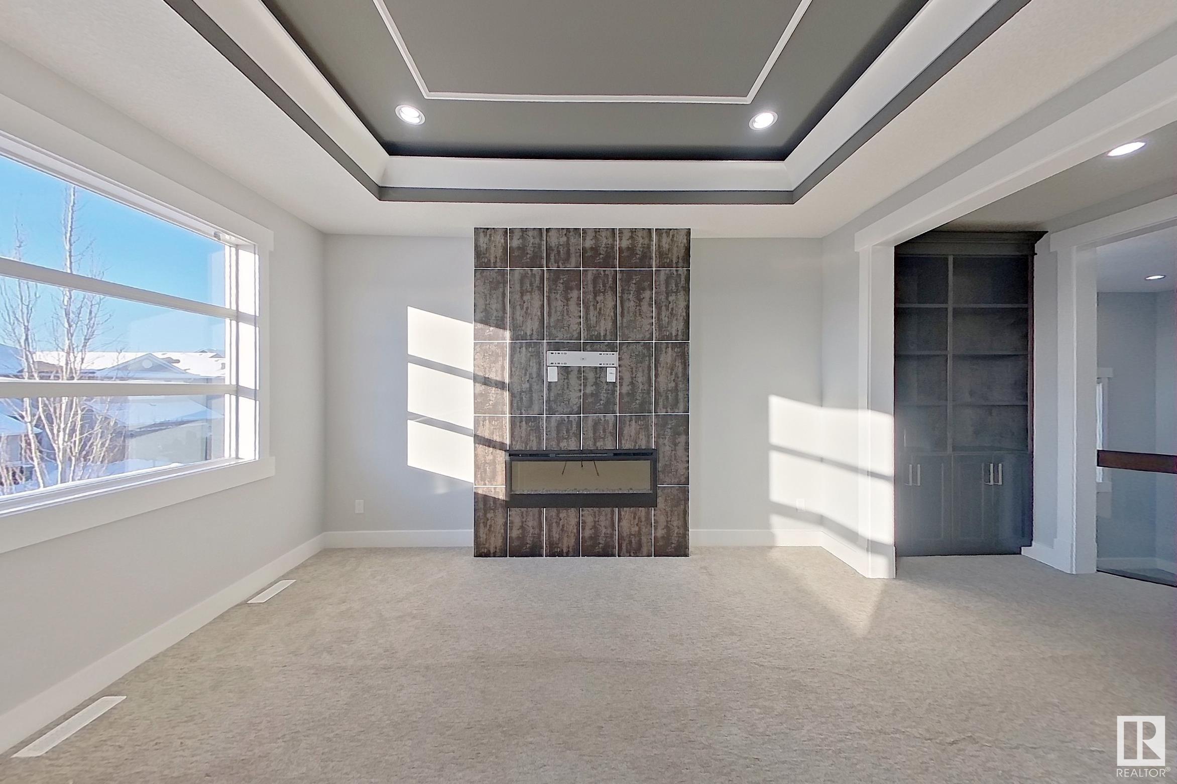      1743 28 ST NW , Edmonton,  ,T6T 0C1 ;  Listing Number: MLS E4420815