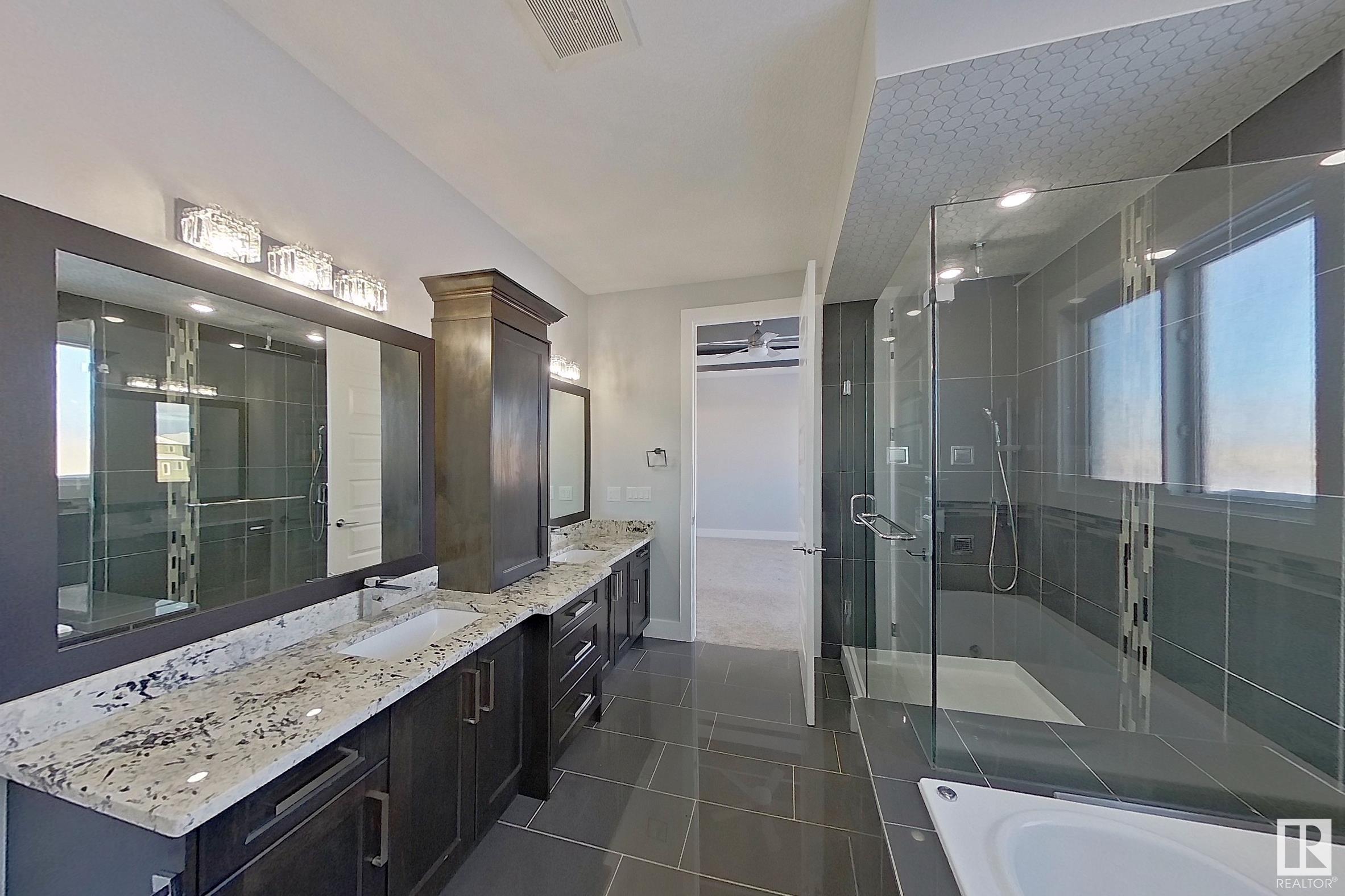      1743 28 ST NW , Edmonton,  ,T6T 0C1 ;  Listing Number: MLS E4420815