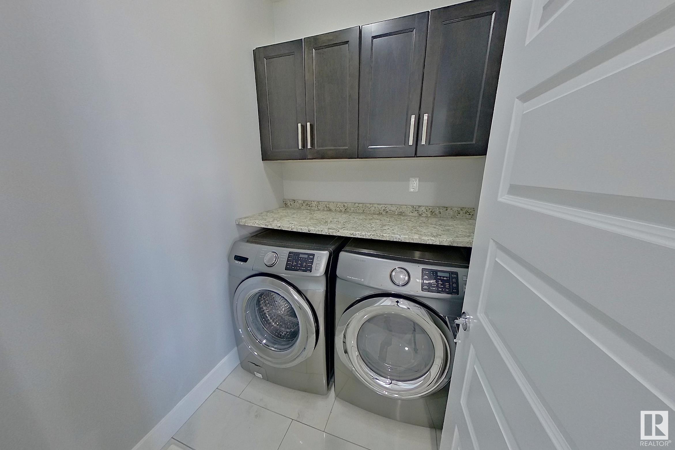     1743 28 ST NW , Edmonton,  ,T6T 0C1 ;  Listing Number: MLS E4420815