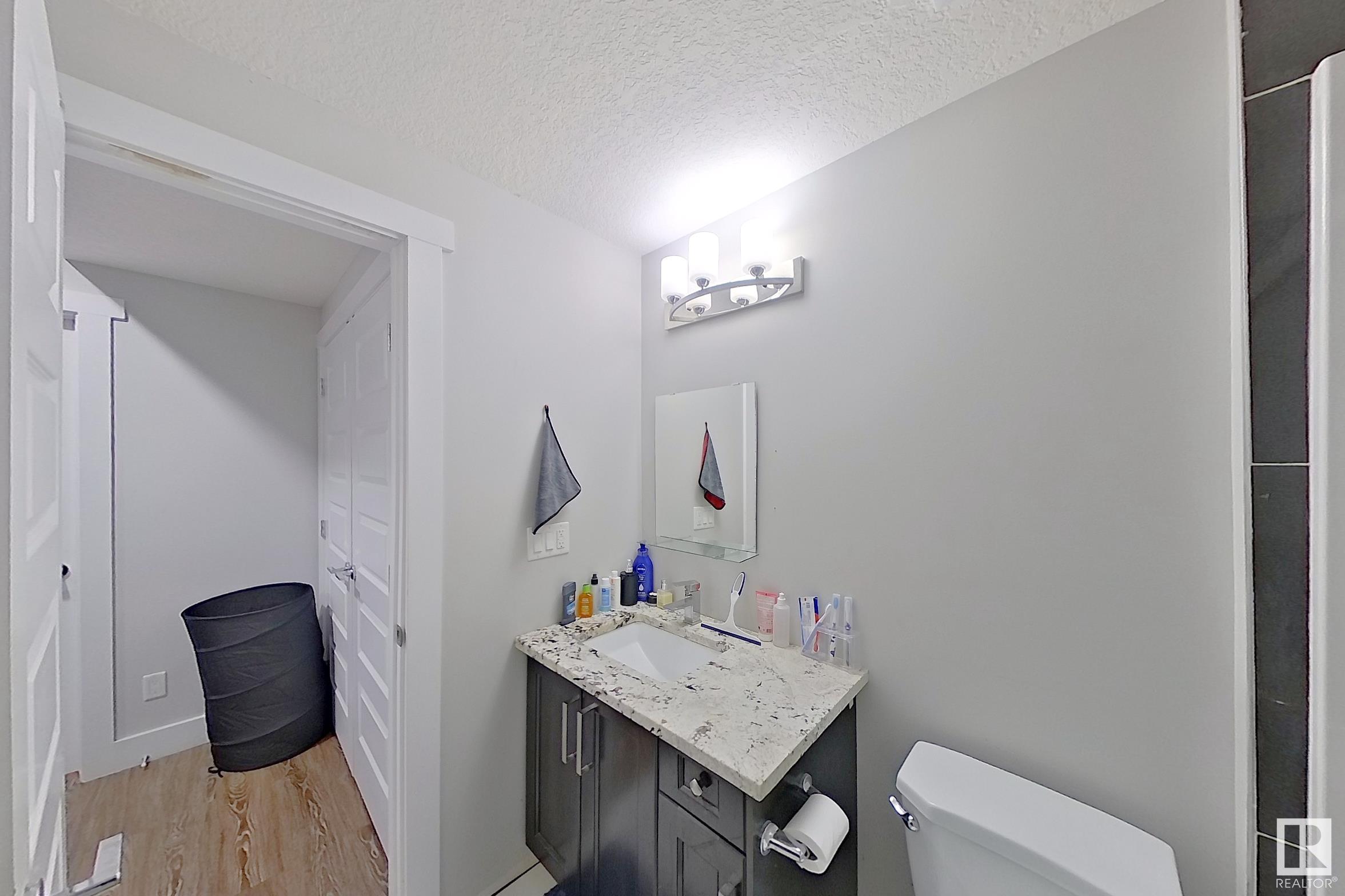      1743 28 ST NW , Edmonton,  ,T6T 0C1 ;  Listing Number: MLS E4420815