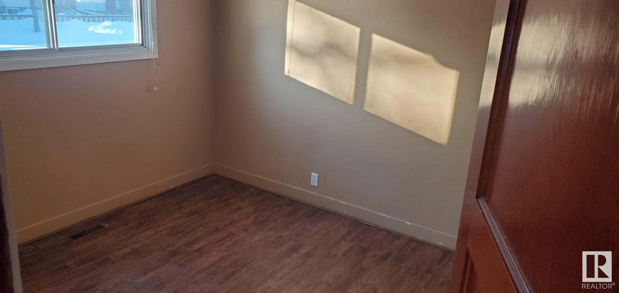      12409 81 ST NW , Edmonton,  ,T5B 2T6 ;  Listing Number: MLS E4420821