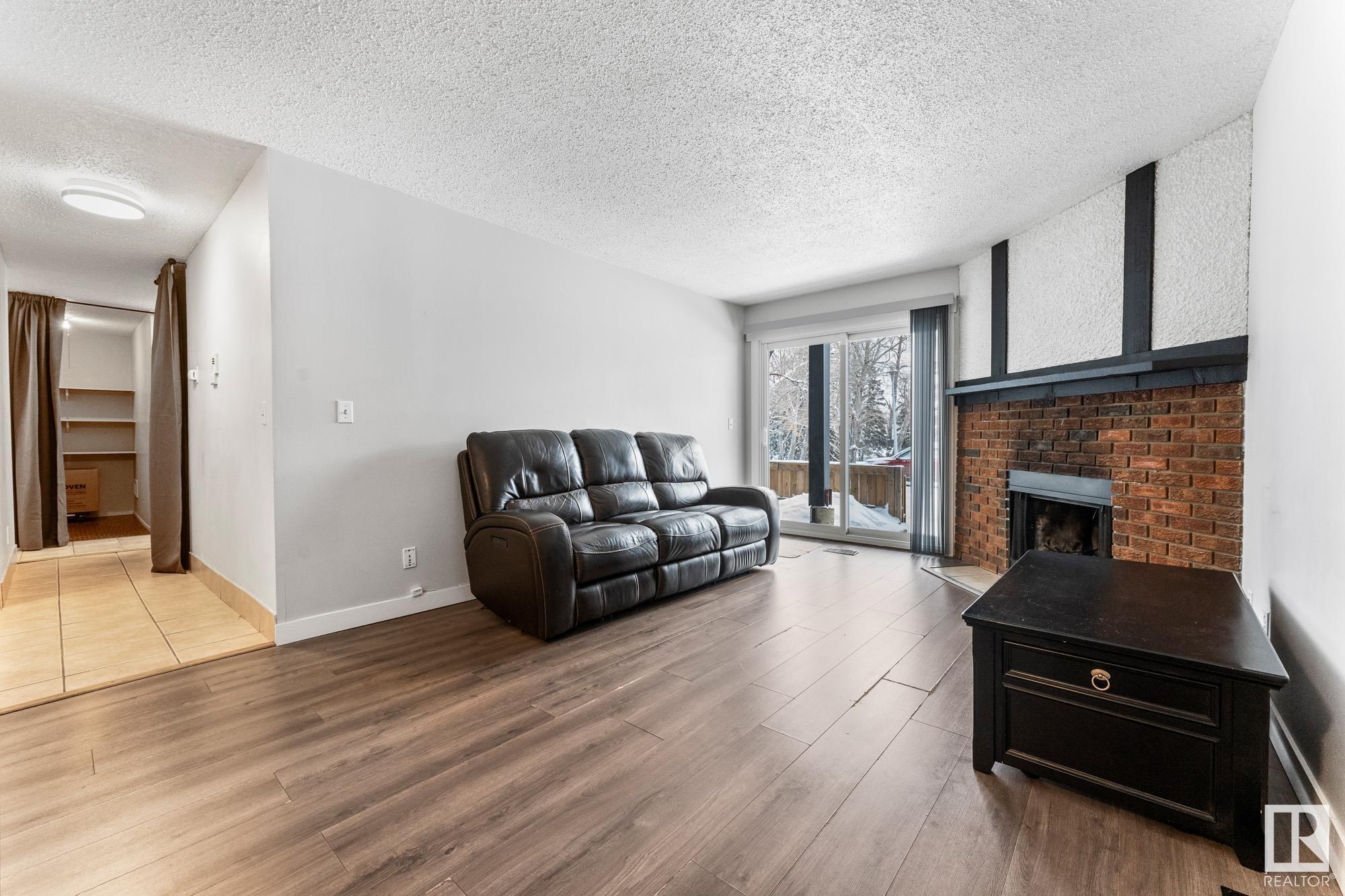      #108 12404 161 AV NW , Edmonton,  ,T5X 4W6 ;  Listing Number: MLS E4420828