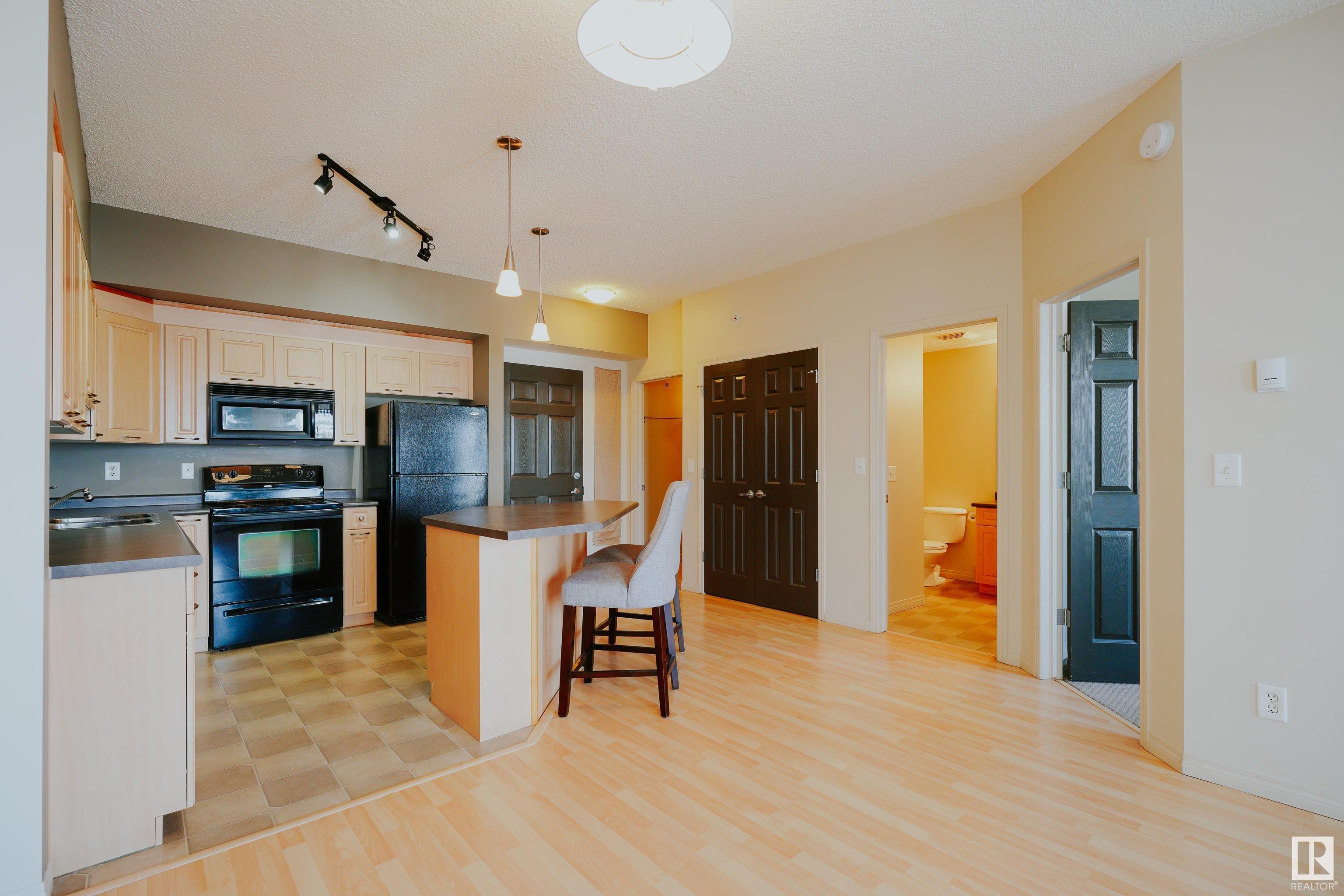      #325 6220 134 AV NW , Edmonton,  ,T5A 0A8 ;  Listing Number: MLS E4420830
