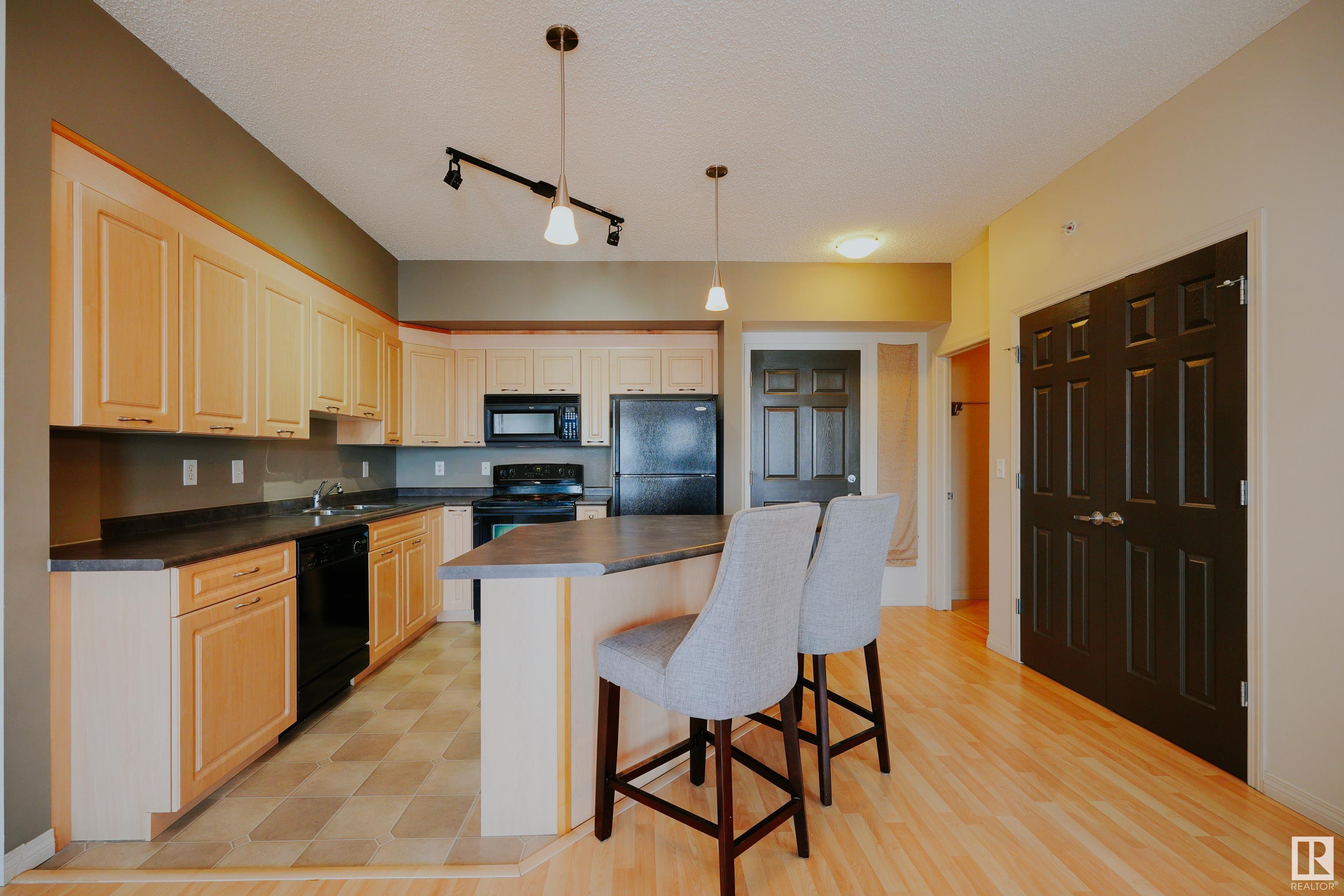      #325 6220 134 AV NW , Edmonton,  ,T5A 0A8 ;  Listing Number: MLS E4420830