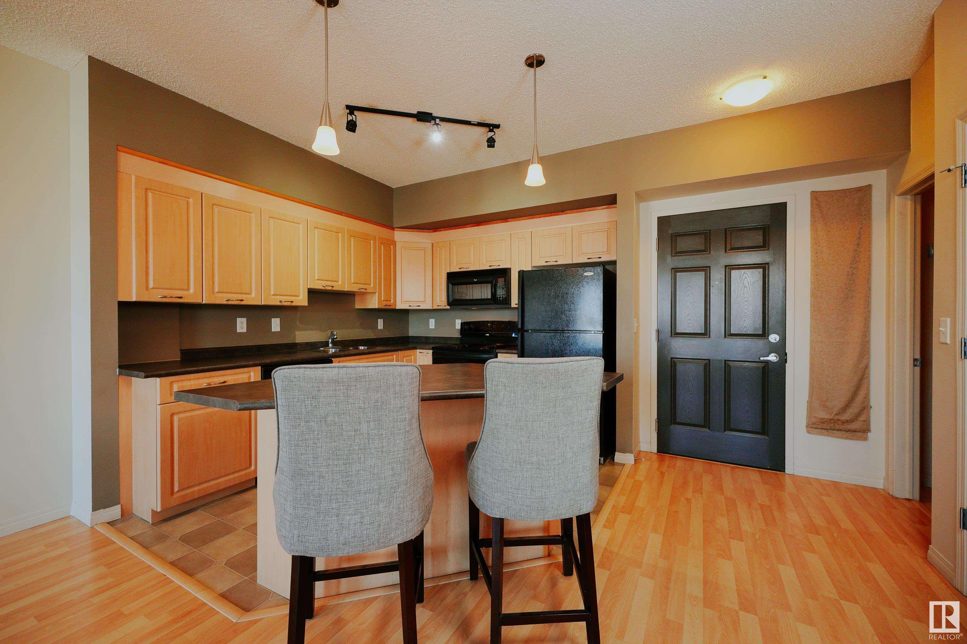      #325 6220 134 AV NW , Edmonton,  ,T5A 0A8 ;  Listing Number: MLS E4420830