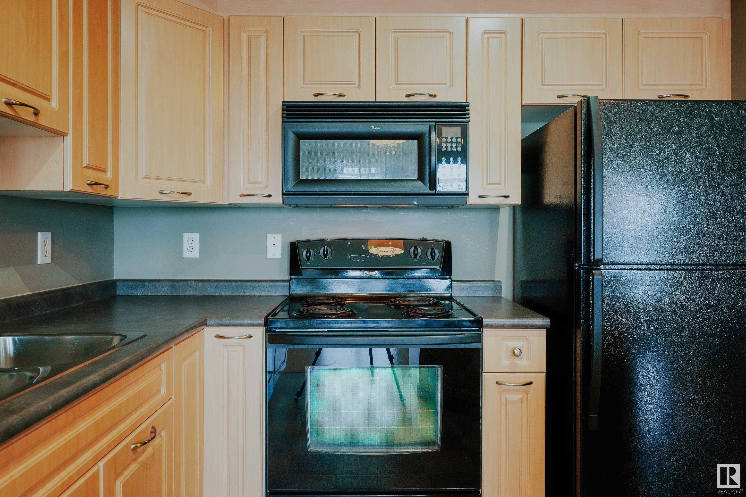      #325 6220 134 AV NW , Edmonton,  ,T5A 0A8 ;  Listing Number: MLS E4420830