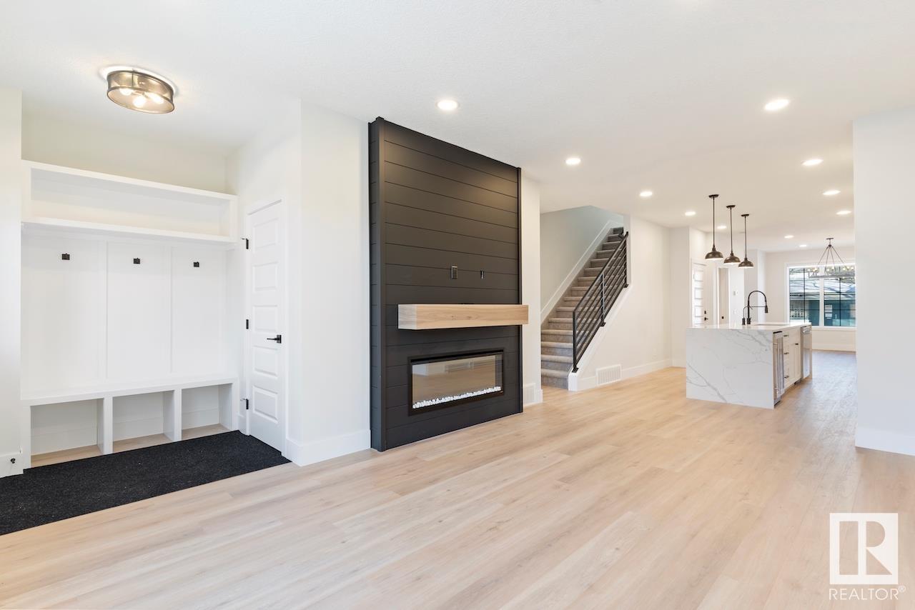      10421 136 ST NW , Edmonton,  ,T5N 2E7 ;  Listing Number: MLS E4420833