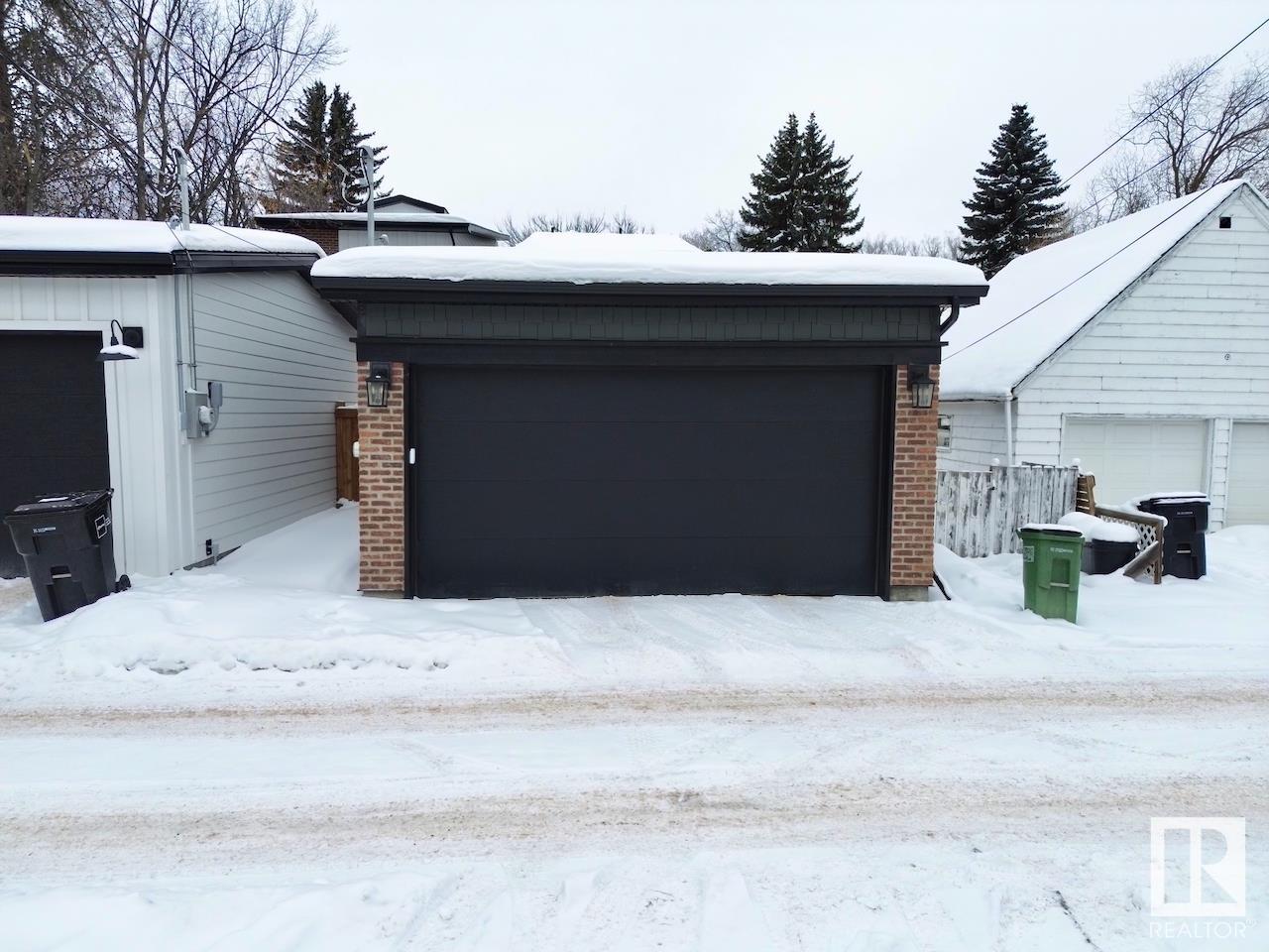      10421 136 ST NW , Edmonton,  ,T5N 2E7 ;  Listing Number: MLS E4420833