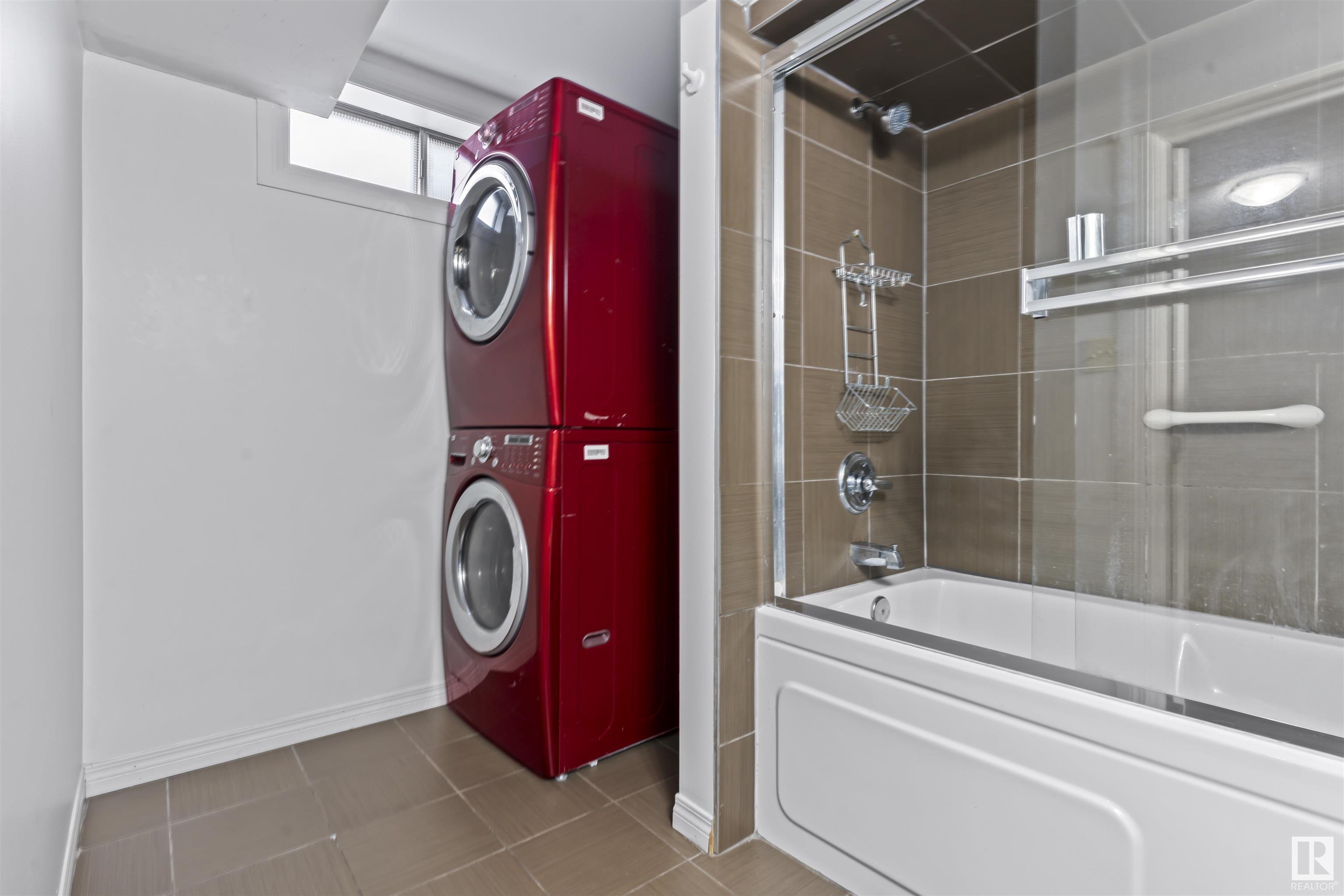      1431 54 ST NW , Edmonton,  ,T6L 3K5 ;  Listing Number: MLS E4420838