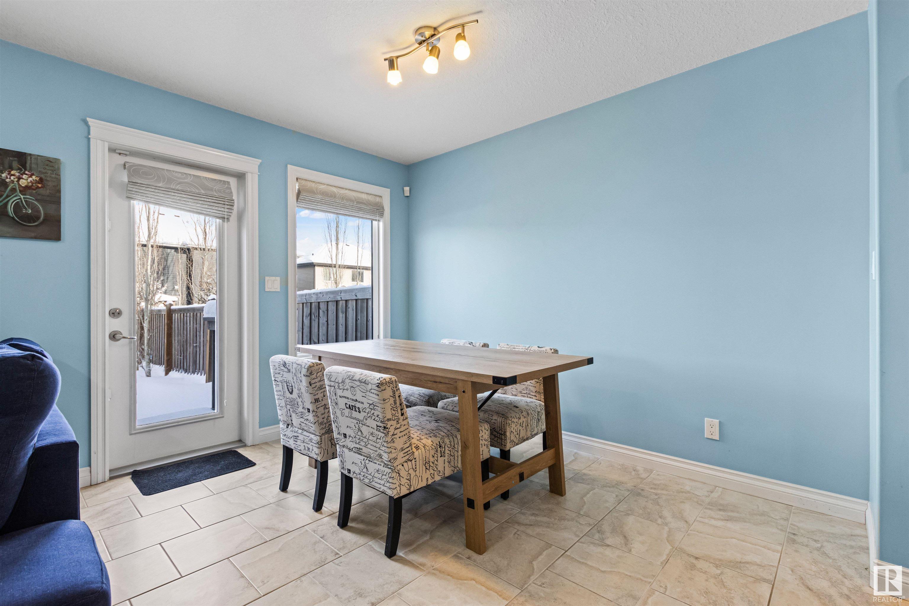      17522 13 AV SW , Edmonton,  ,T6W 2J8 ;  Listing Number: MLS E4420842