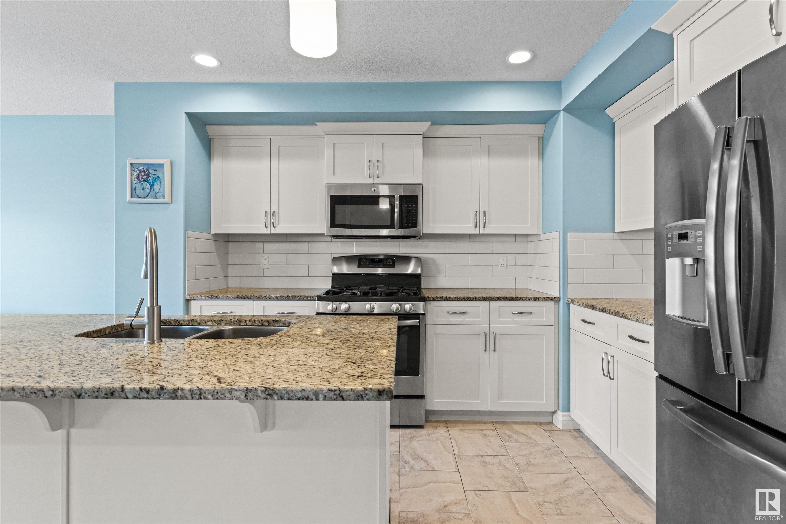      17522 13 AV SW , Edmonton,  ,T6W 2J8 ;  Listing Number: MLS E4420842