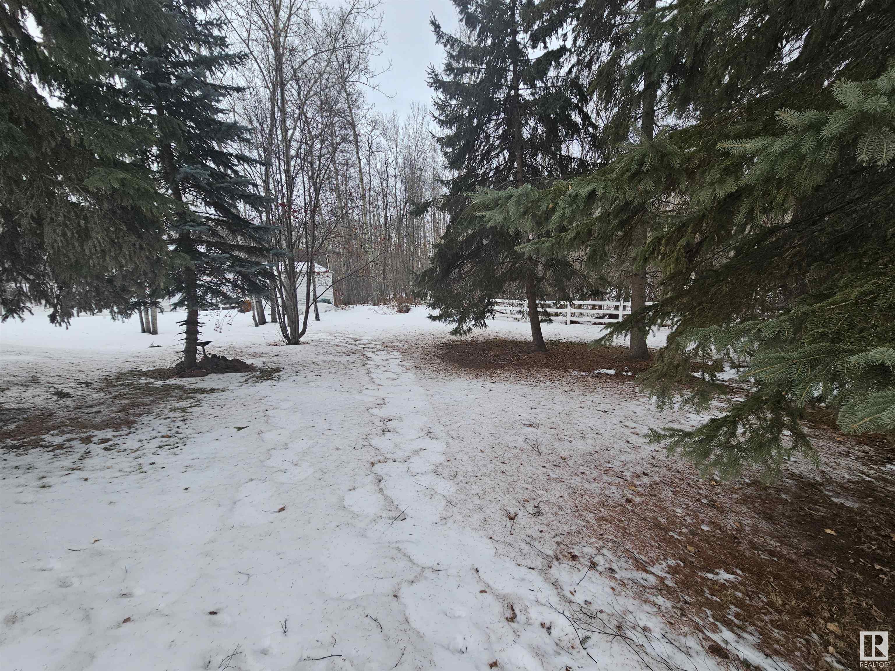      #8A 52324 RGE ROAD 25 , Rural Parkland County,  ,T7Y 2M3 ;  Listing Number: MLS E4420844