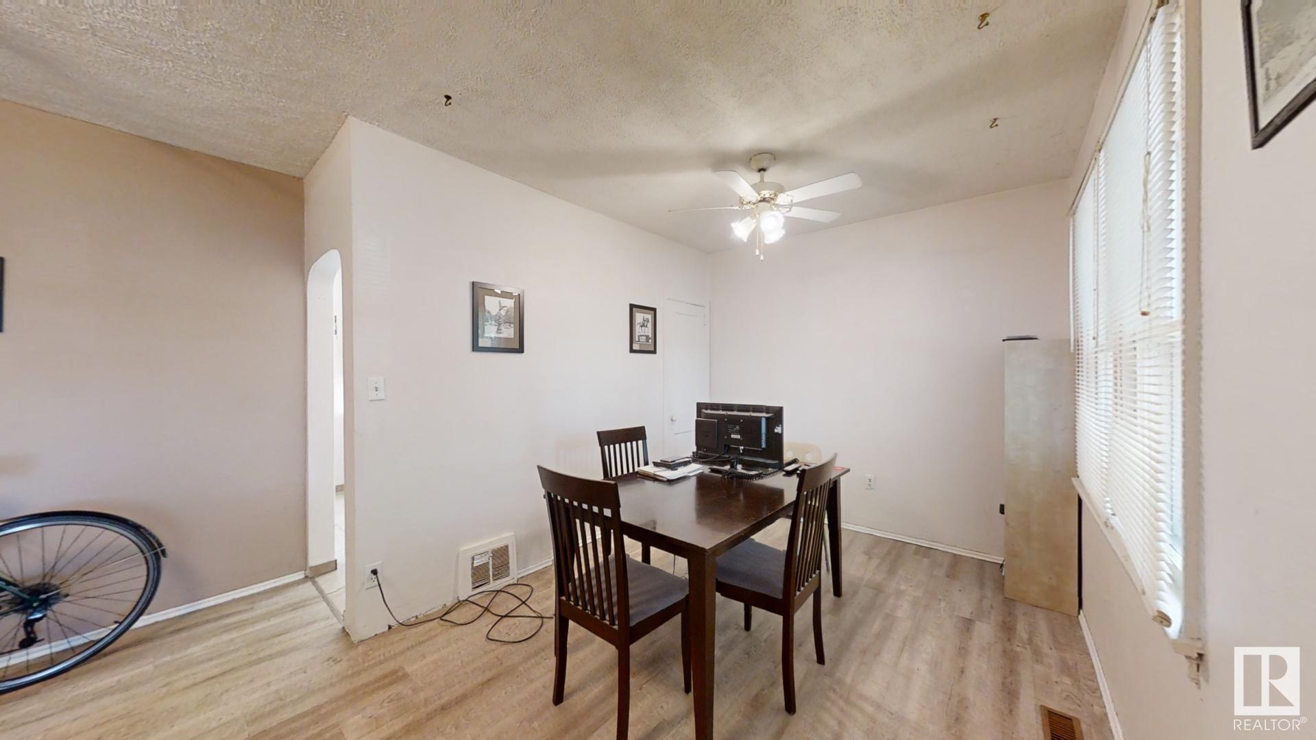      11517 68 ST NW , Edmonton,  ,T5B 1P2 ;  Listing Number: MLS E4420847