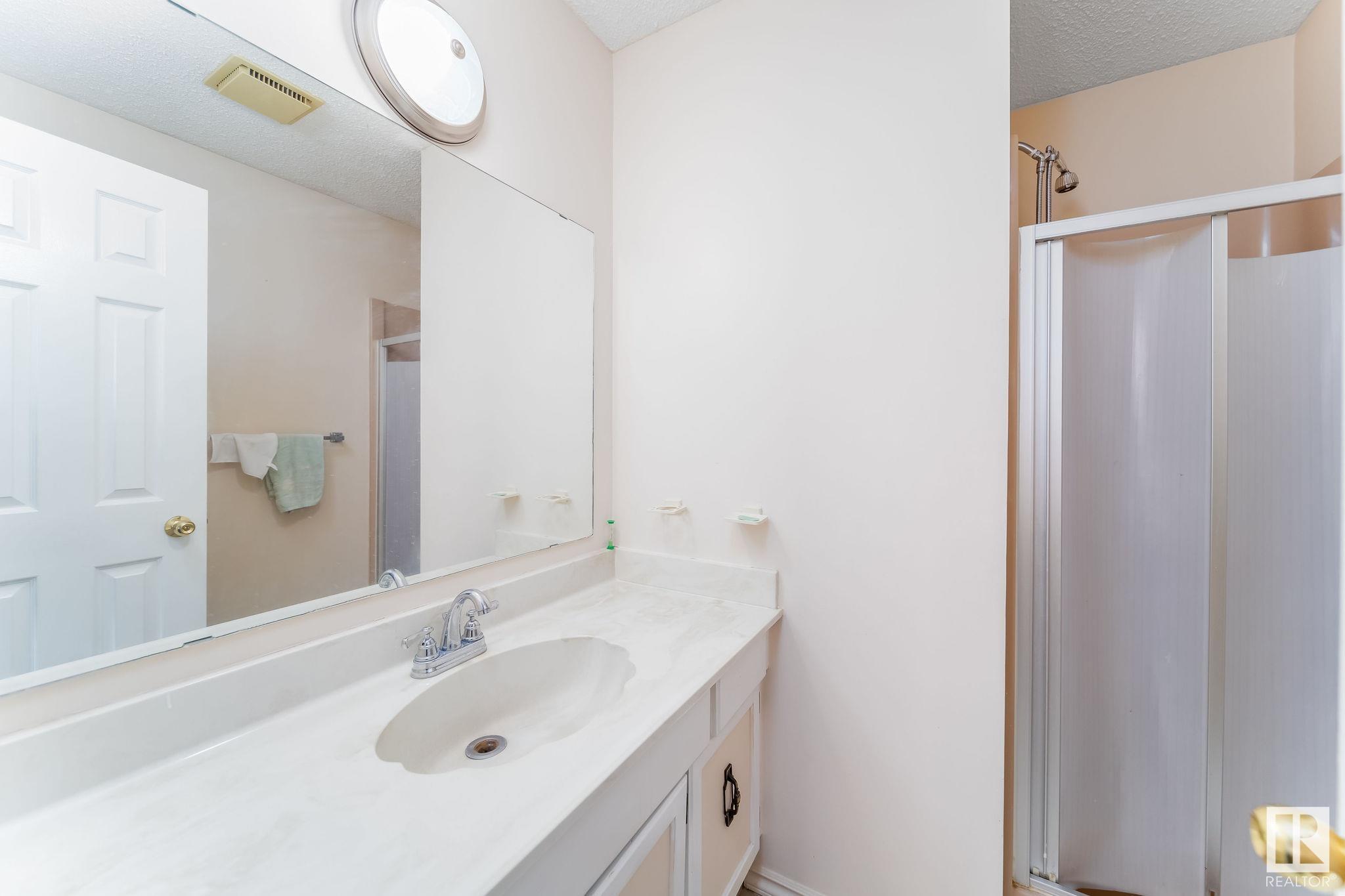      16108 101 ST NW NW , Edmonton,  ,T5X 5A4 ;  Listing Number: MLS E4420850