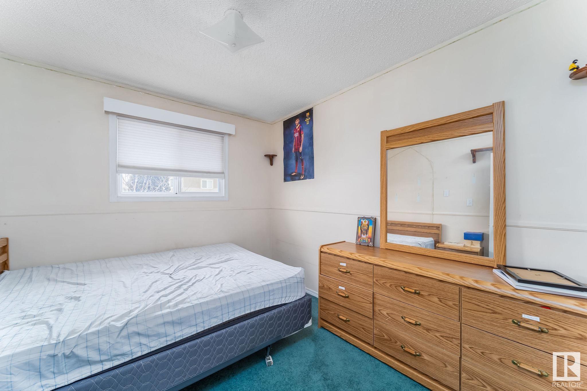      16108 101 ST NW NW , Edmonton,  ,T5X 5A4 ;  Listing Number: MLS E4420850