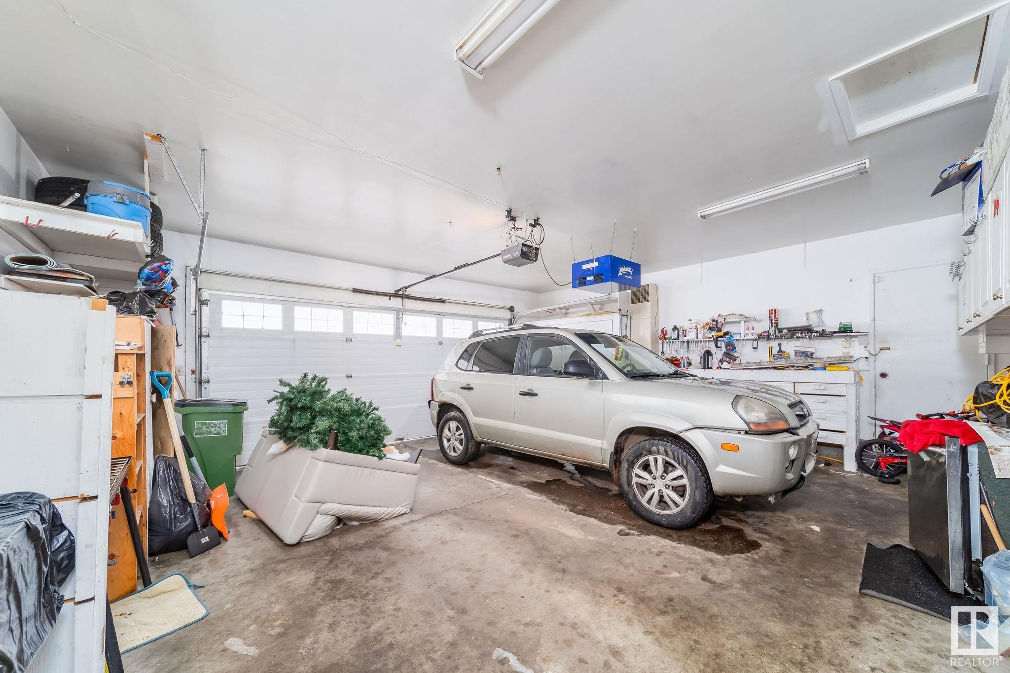      16108 101 ST NW NW , Edmonton,  ,T5X 5A4 ;  Listing Number: MLS E4420850