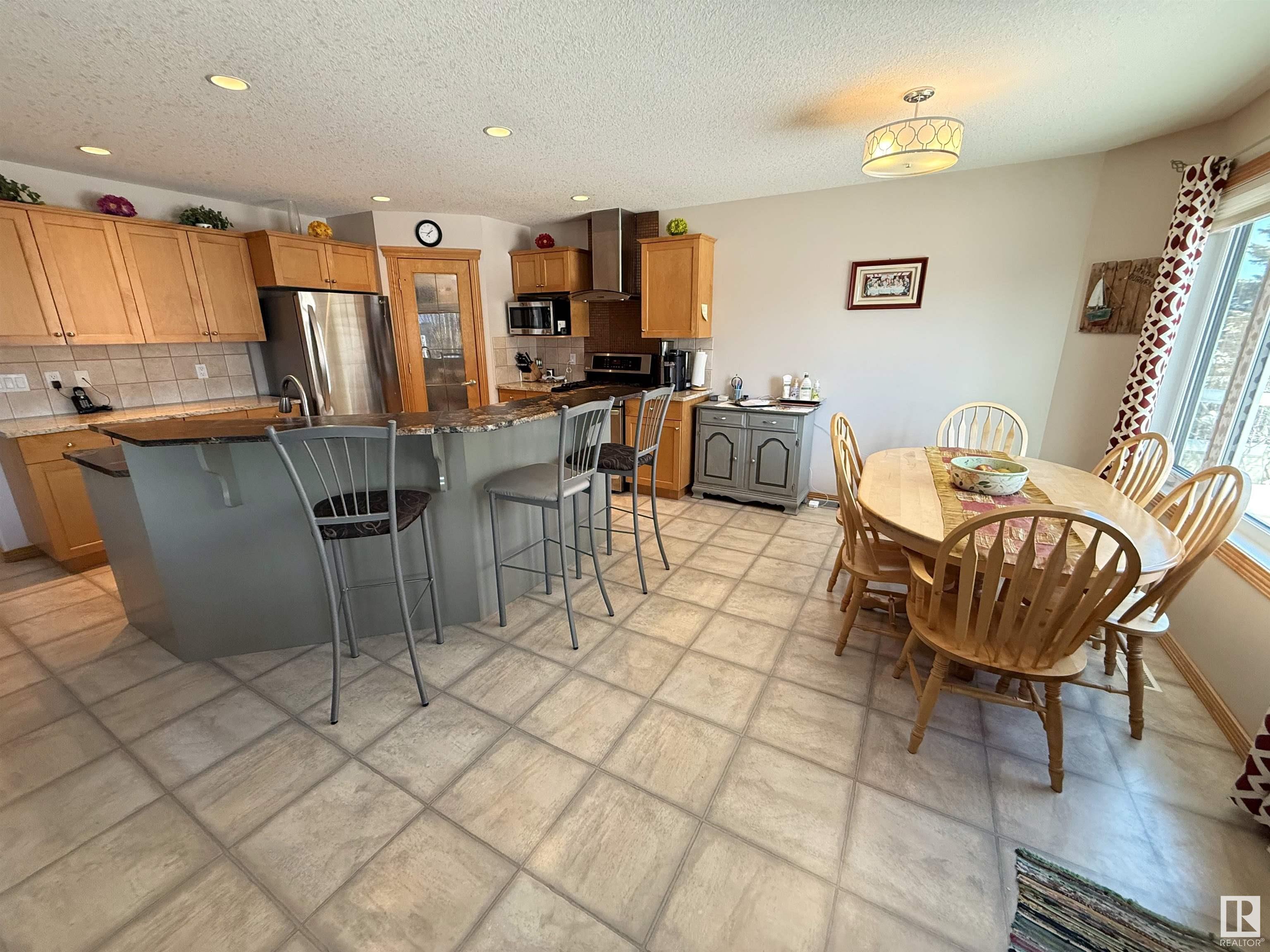      6 LINKSIDE WY , Spruce Grove,  ,T7X 4H7 ;  Listing Number: MLS E4420856
