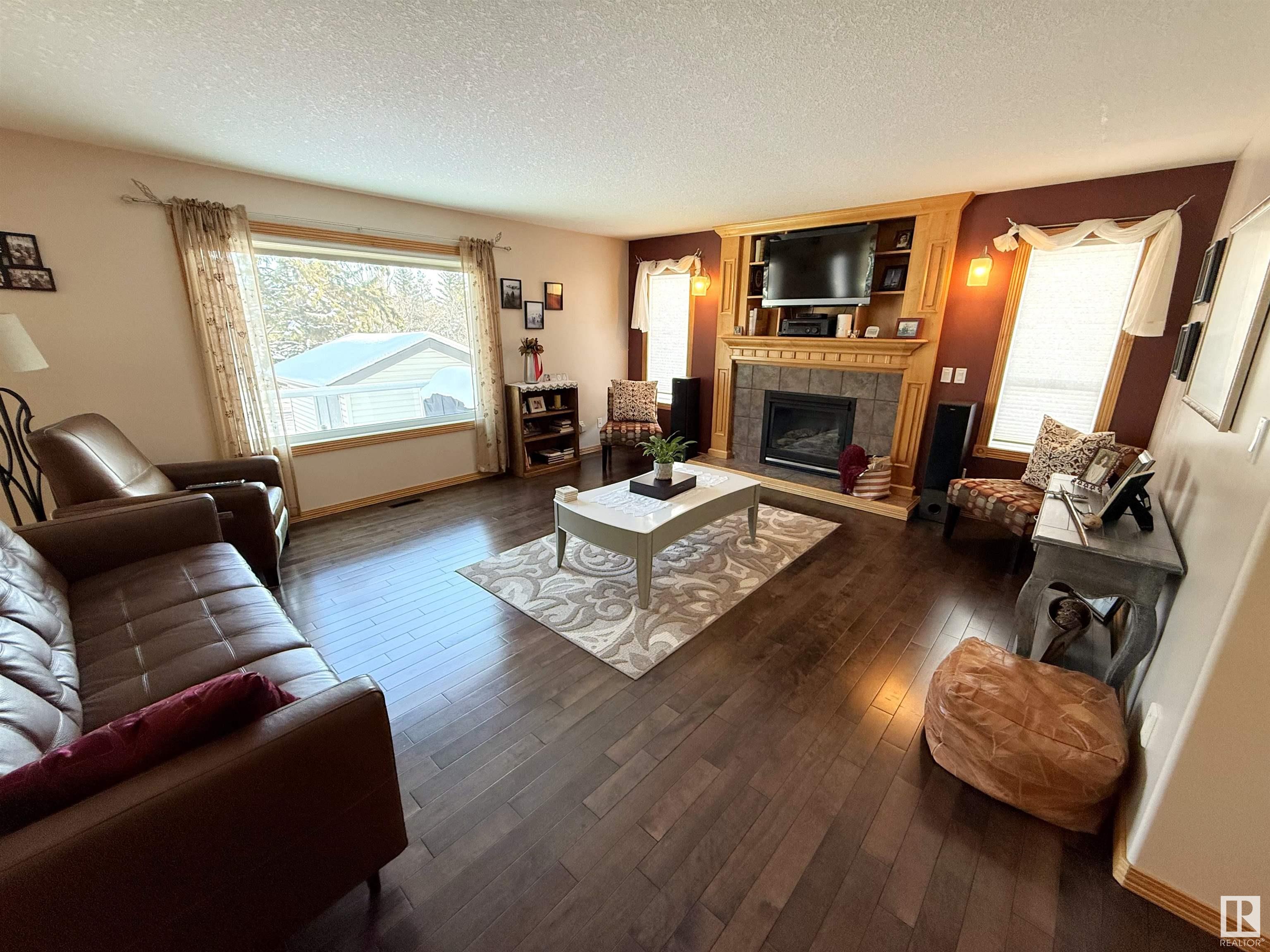      6 LINKSIDE WY , Spruce Grove,  ,T7X 4H7 ;  Listing Number: MLS E4420856