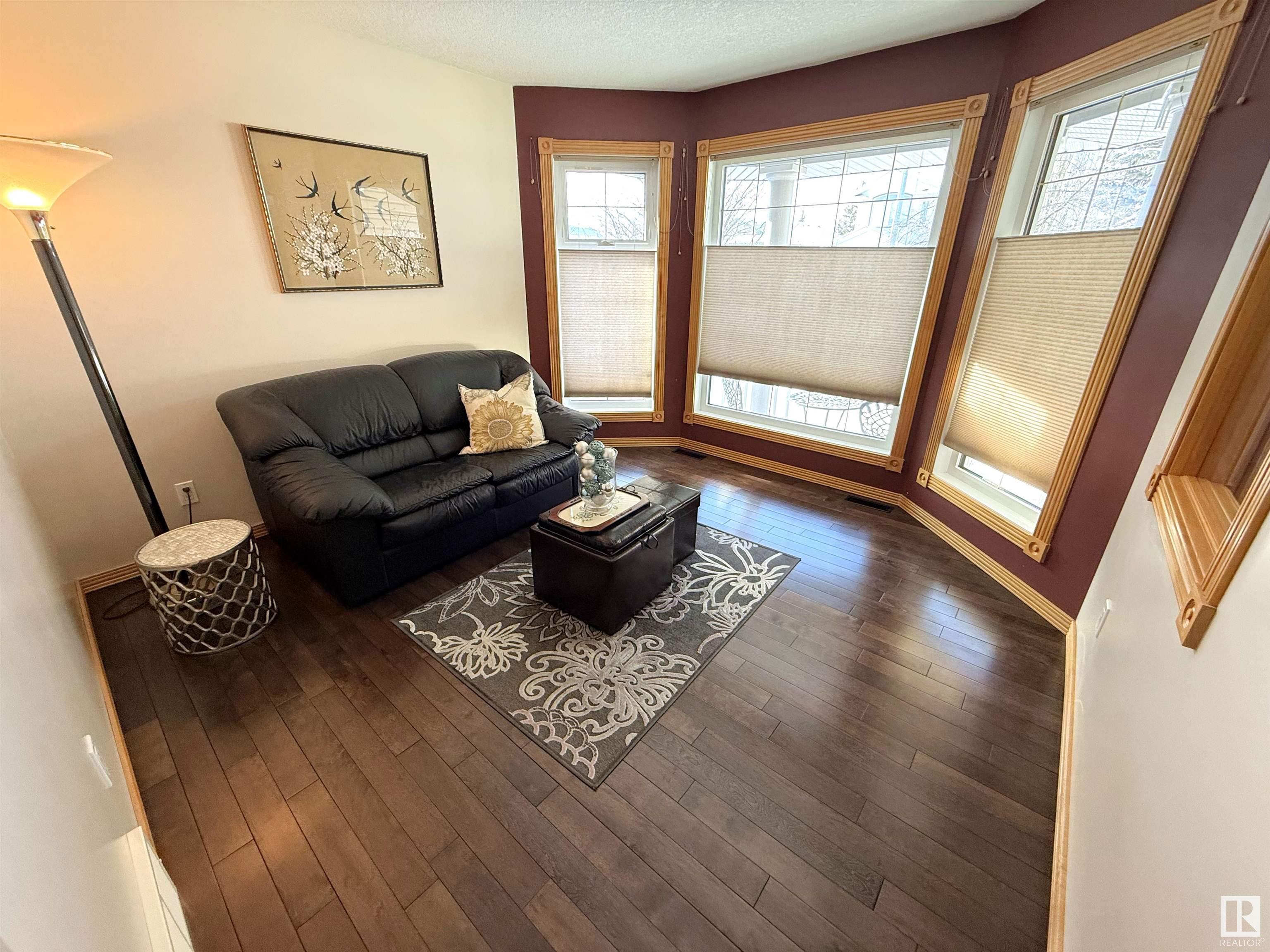      6 LINKSIDE WY , Spruce Grove,  ,T7X 4H7 ;  Listing Number: MLS E4420856