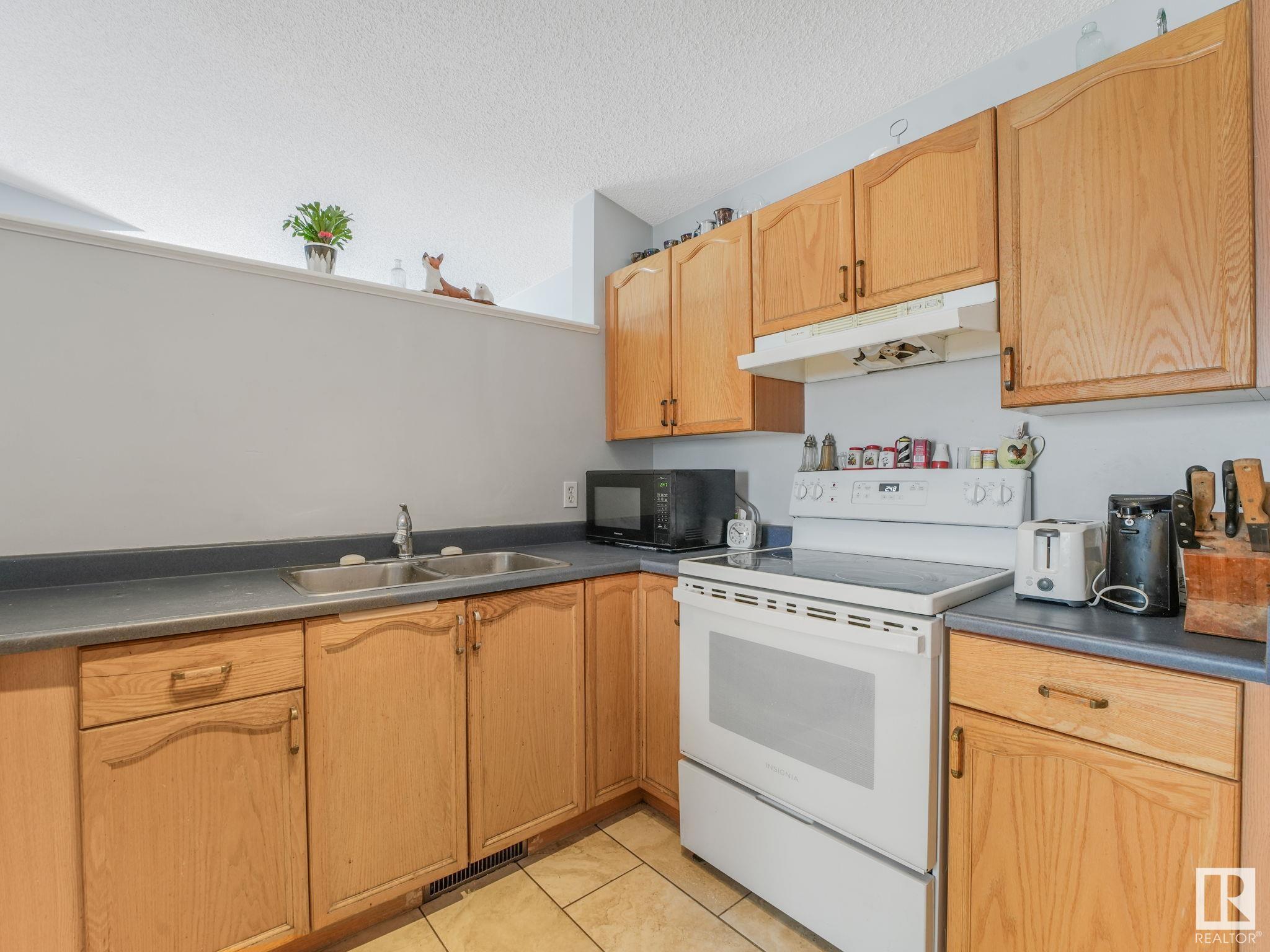      15028 131 ST NW , Edmonton,  ,T6V 1K3 ;  Listing Number: MLS E4420857