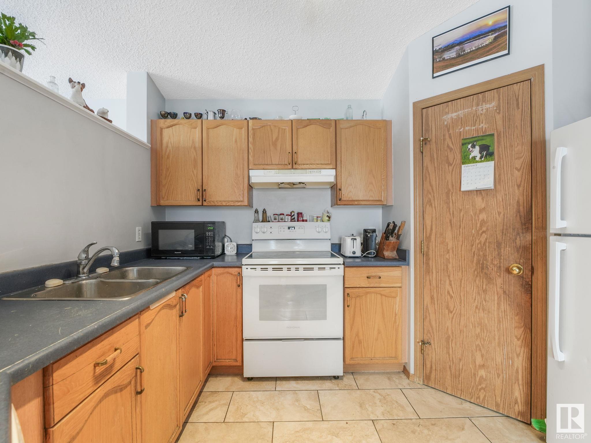      15028 131 ST NW , Edmonton,  ,T6V 1K3 ;  Listing Number: MLS E4420857