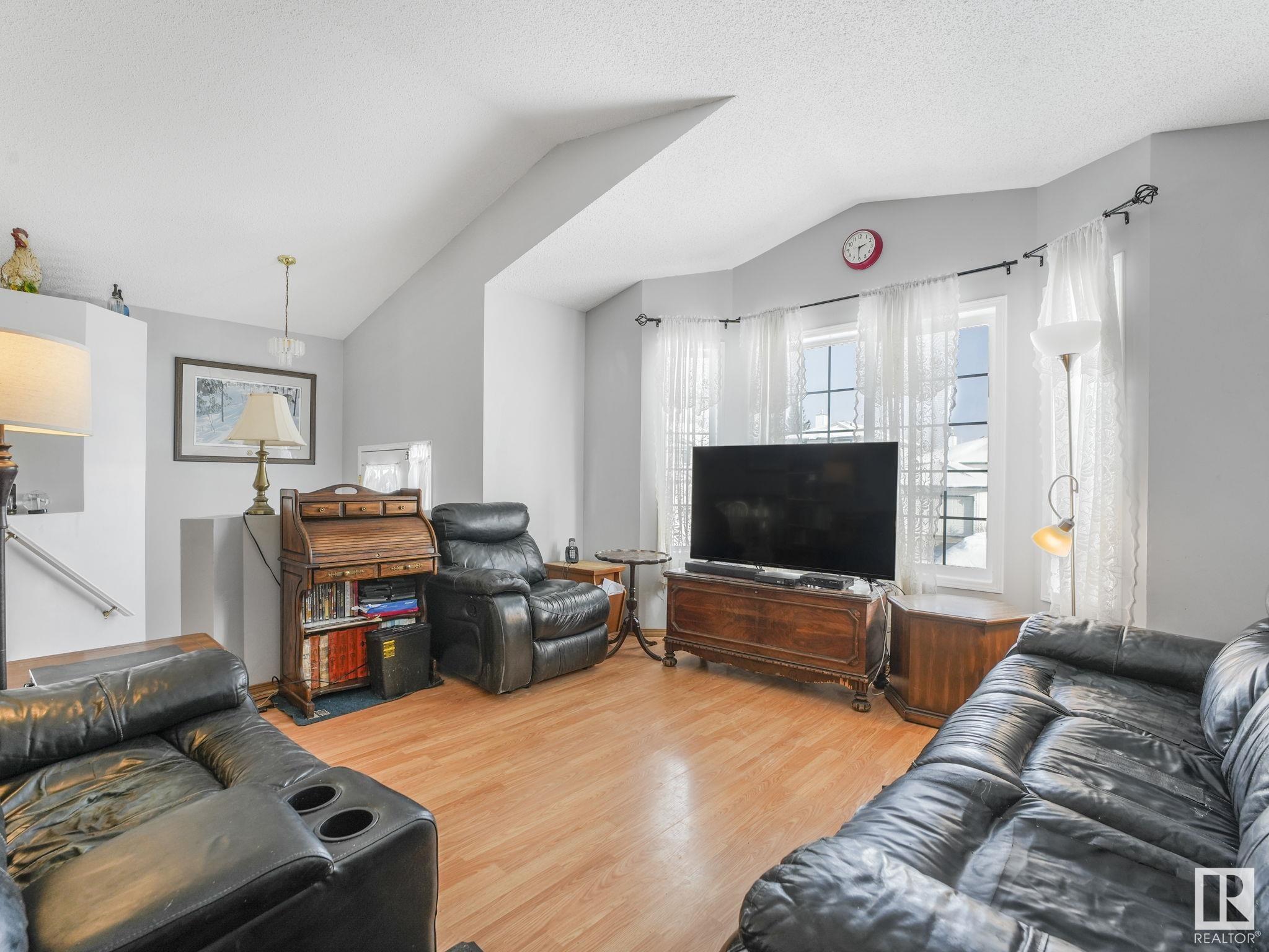      15028 131 ST NW , Edmonton,  ,T6V 1K3 ;  Listing Number: MLS E4420857