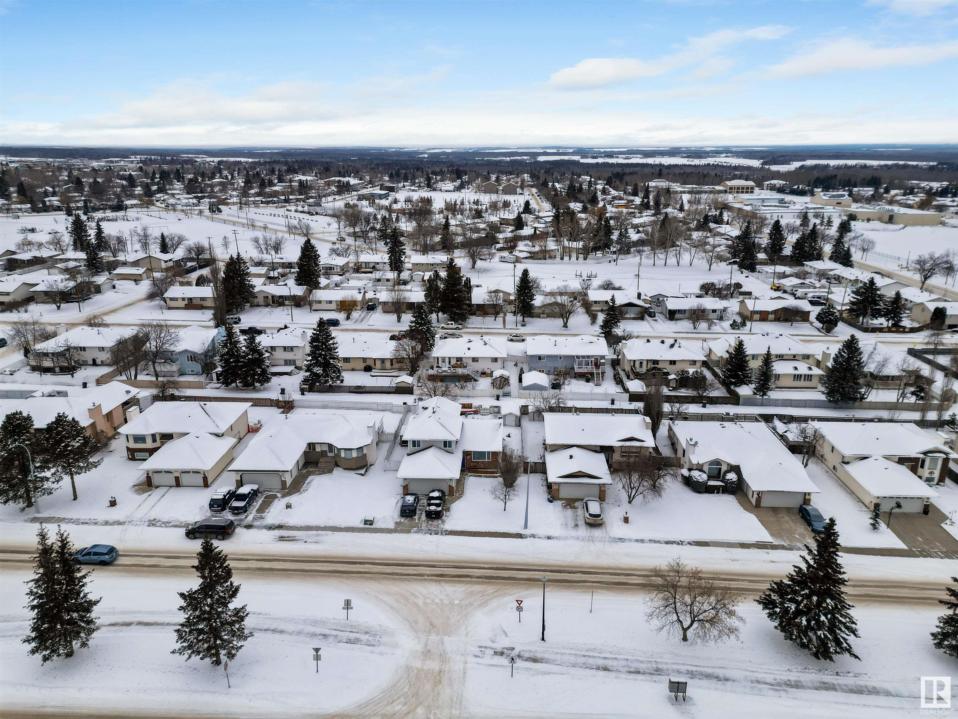      4321 44 AV , Drayton Valley,  ,T7A 1G2 ;  Listing Number: MLS E4420863