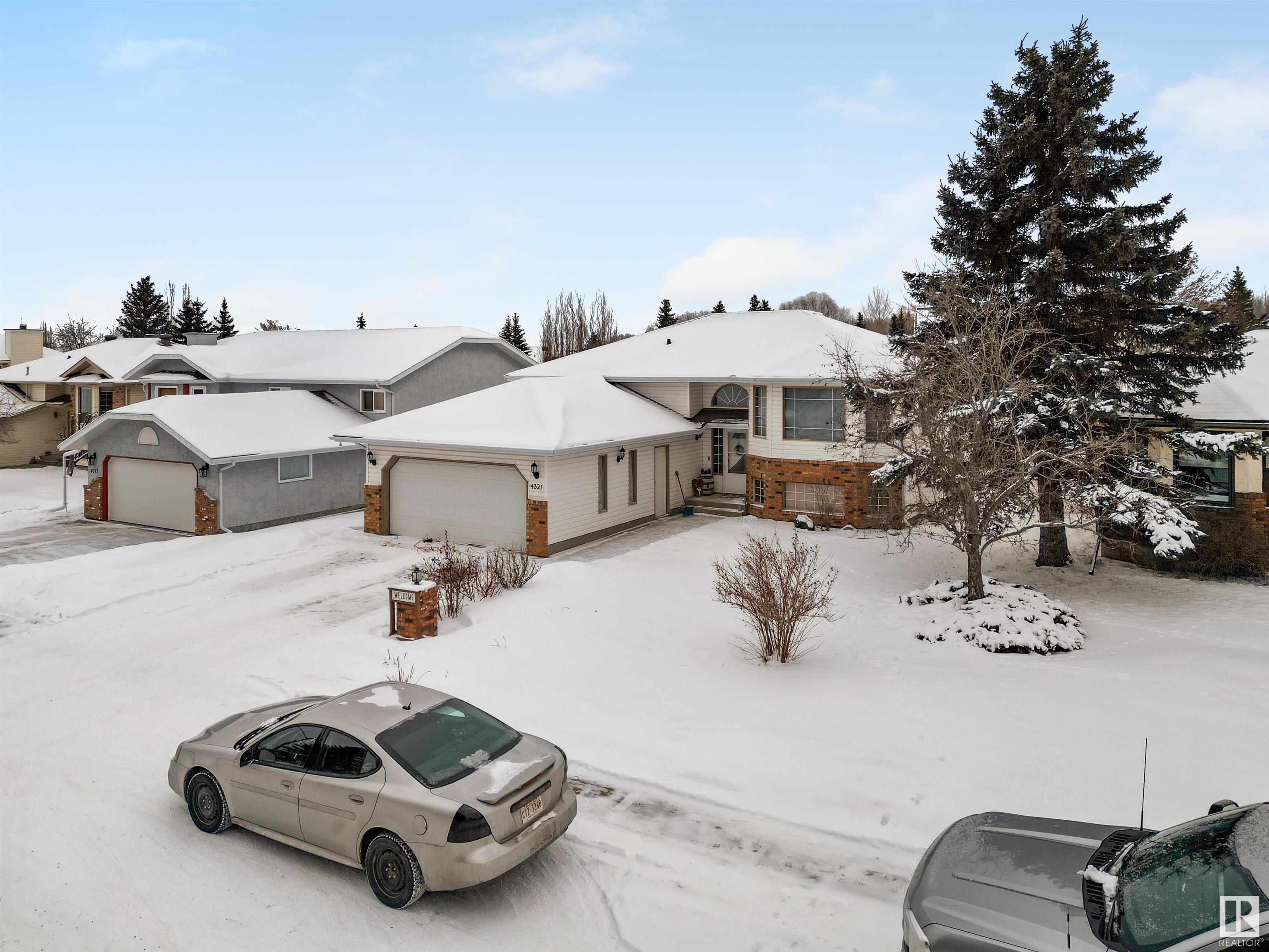      4321 44 AV , Drayton Valley,  ,T7A 1G2 ;  Listing Number: MLS E4420863