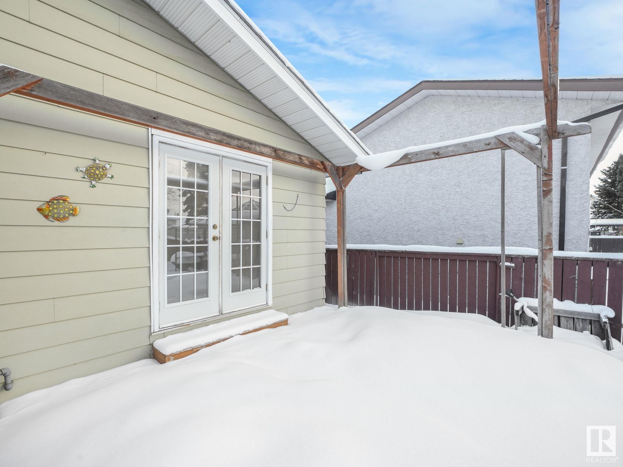      1320 35 Street NW , Edmonton,  ,T6L 3E8 ;  Listing Number: MLS E4420864