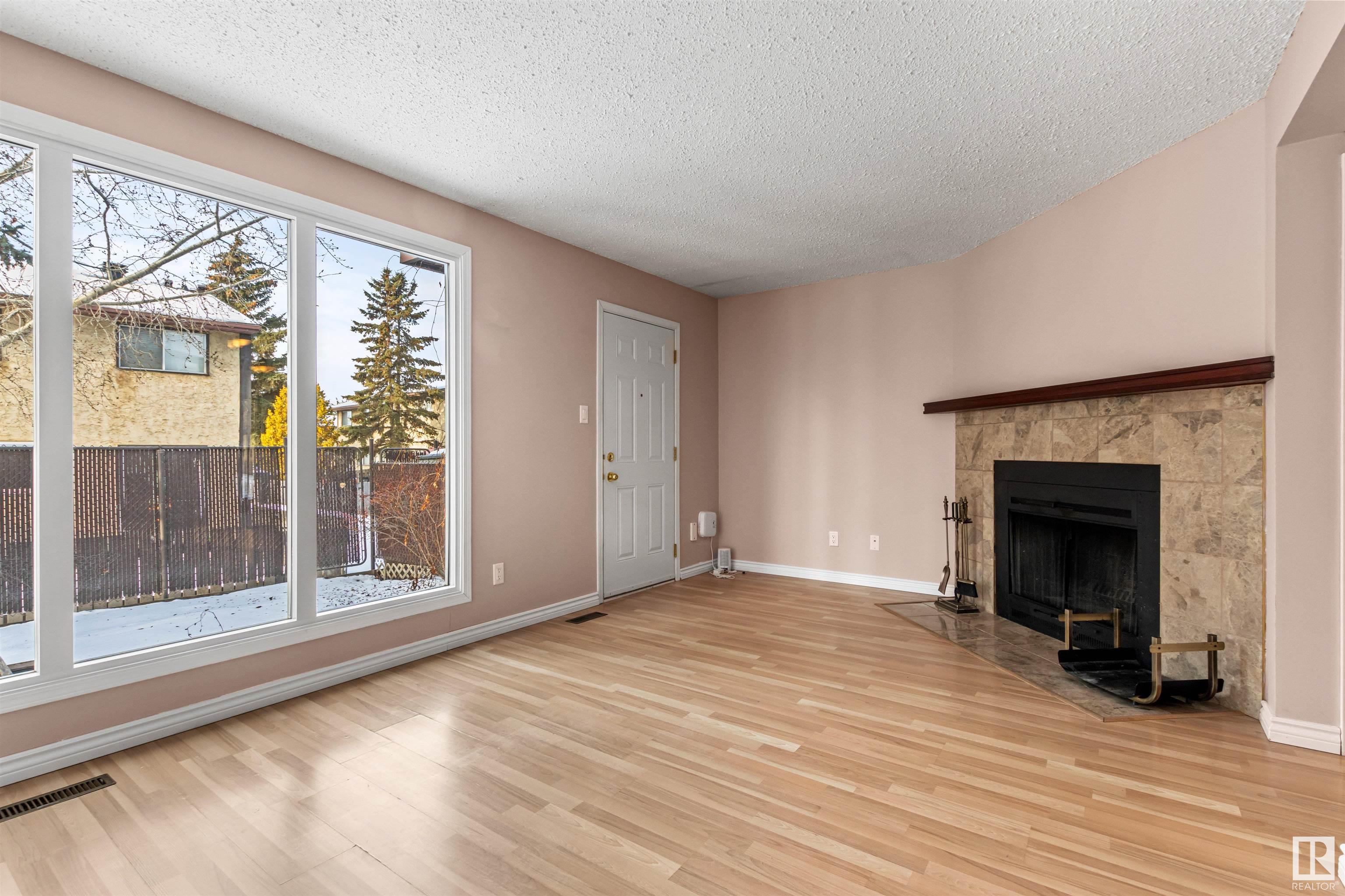      #146 10633 31 AV NW , Edmonton,  ,T6J 4N4 ;  Listing Number: MLS E4420869