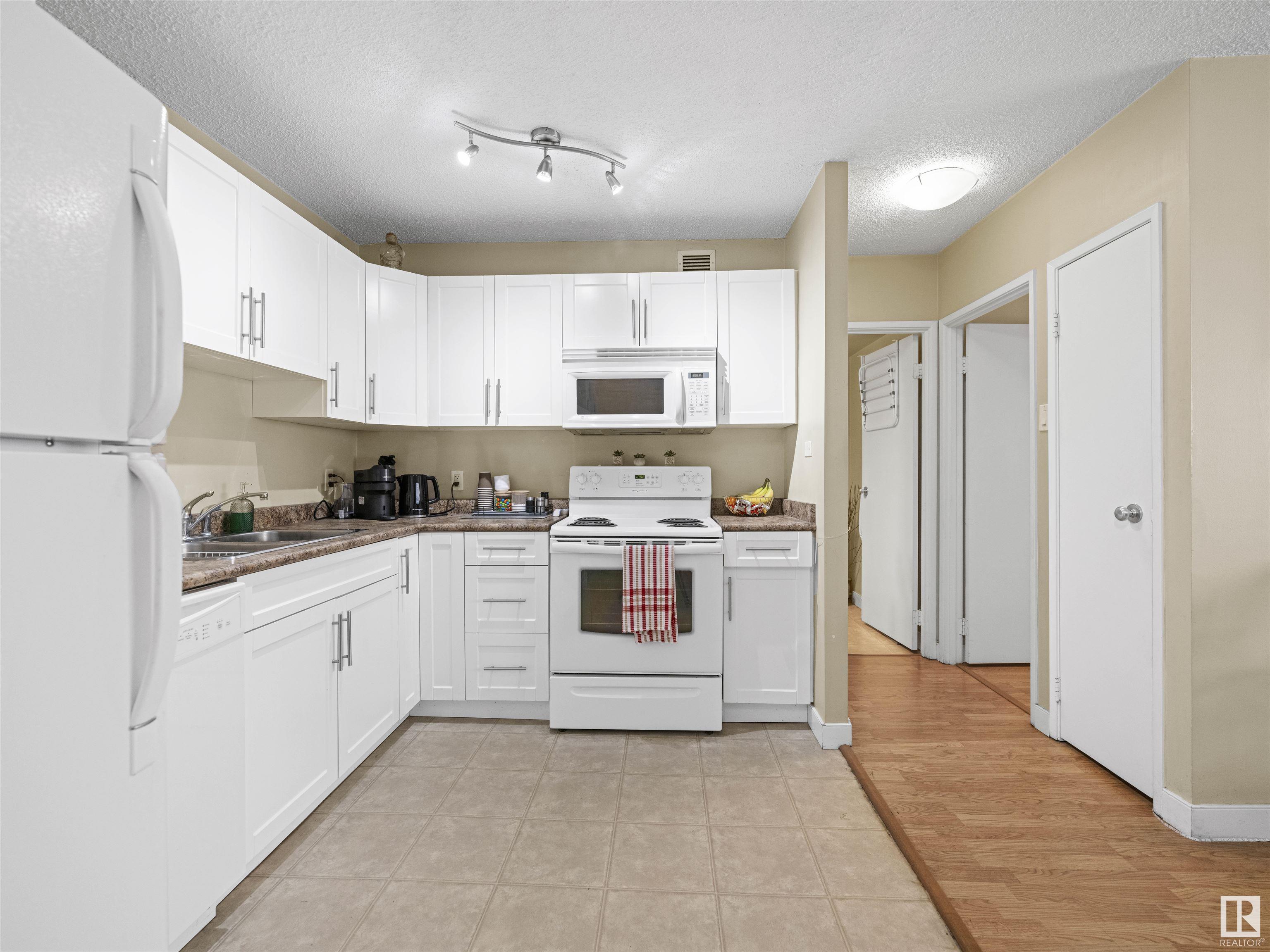      #409 9710 105 ST NW , Edmonton,  ,T5K 1A4 ;  Listing Number: MLS E4420881