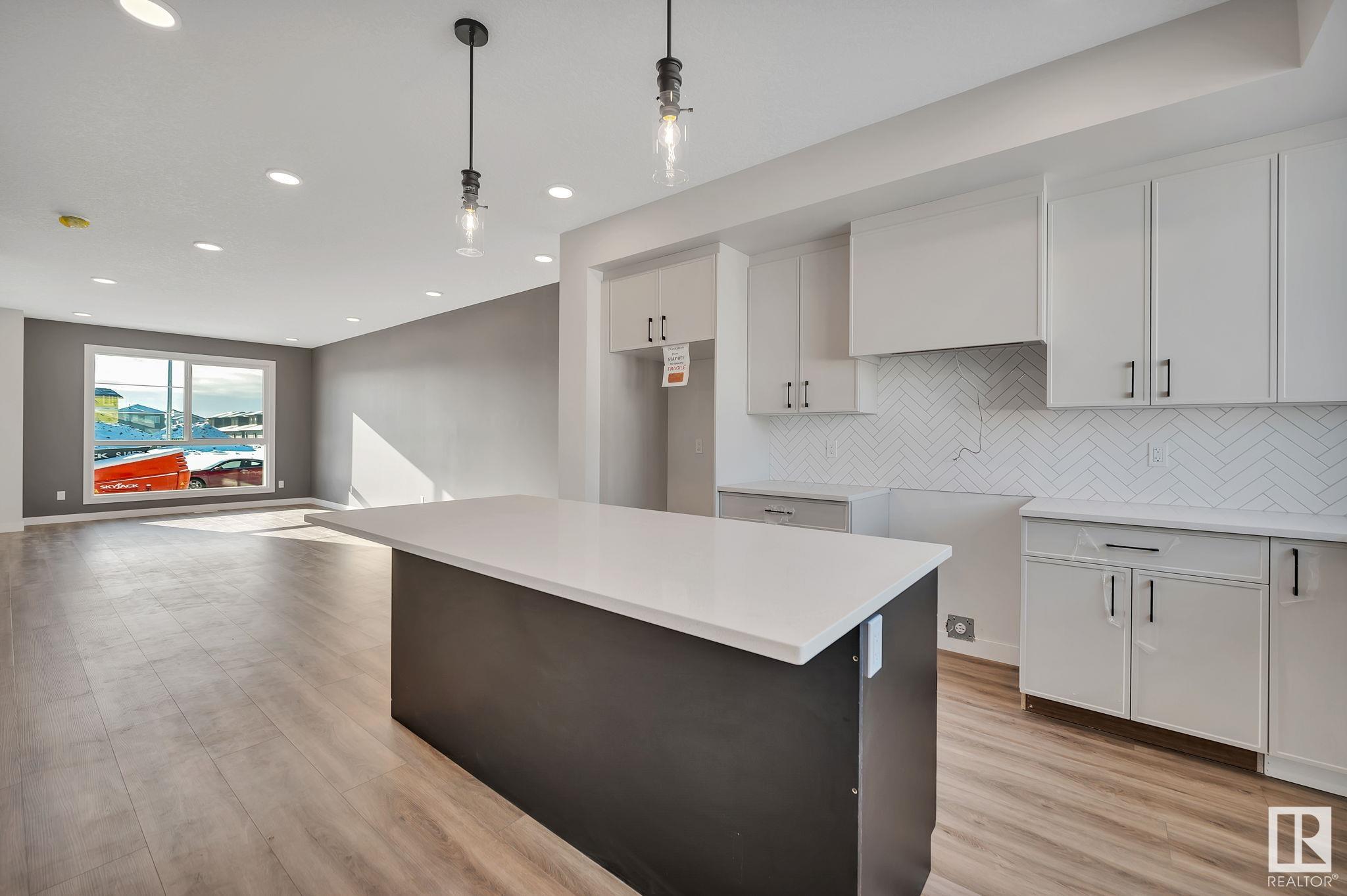      210 STARLING WY , Fort Saskatchewan,  ,T8L 0X9 ;  Listing Number: MLS E4420882