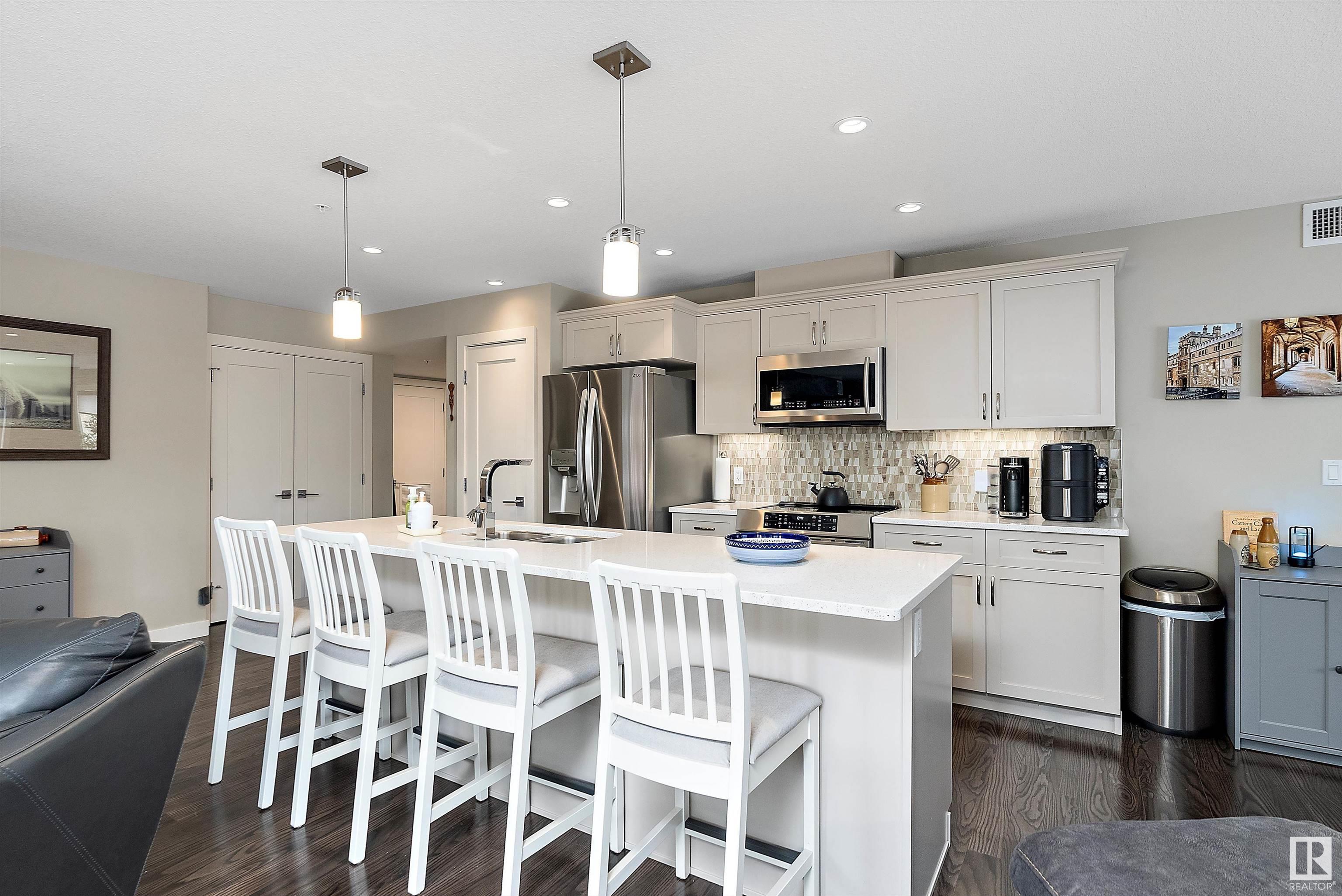      #104 5025 EDGEMONT BV NW , Edmonton,  ,T6M 0S8 ;  Listing Number: MLS E4420883